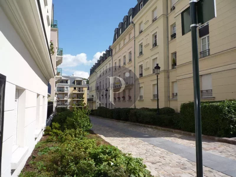 vente-appartement-5-pieces-le-plessis-robinson-83872080