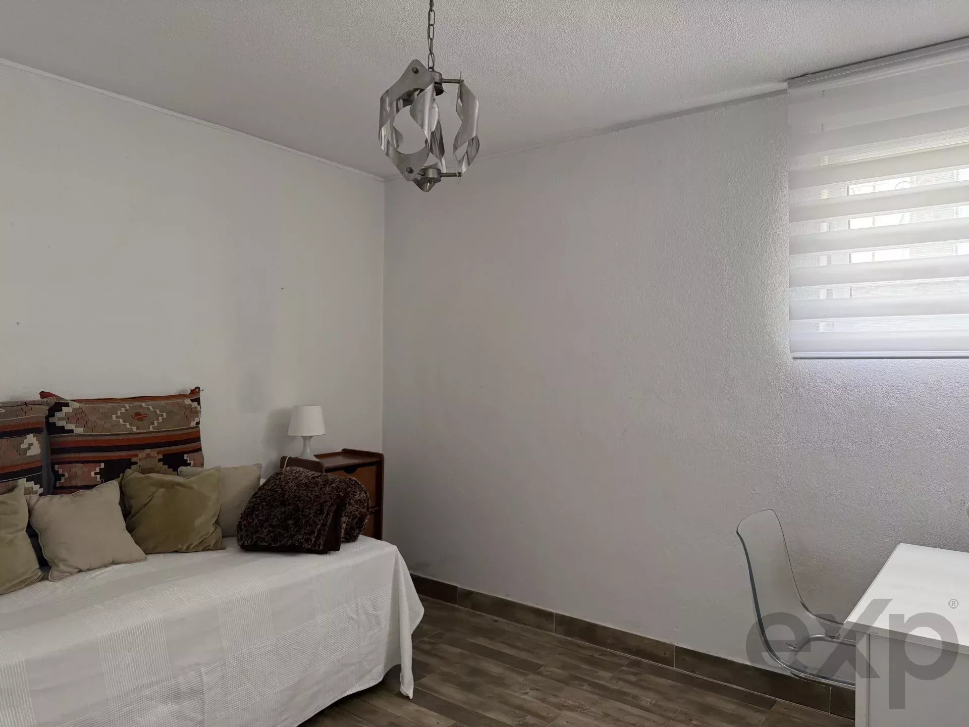 Apartment in a 2 floors villa at Telheiras neighbourhood 86171109 image 12