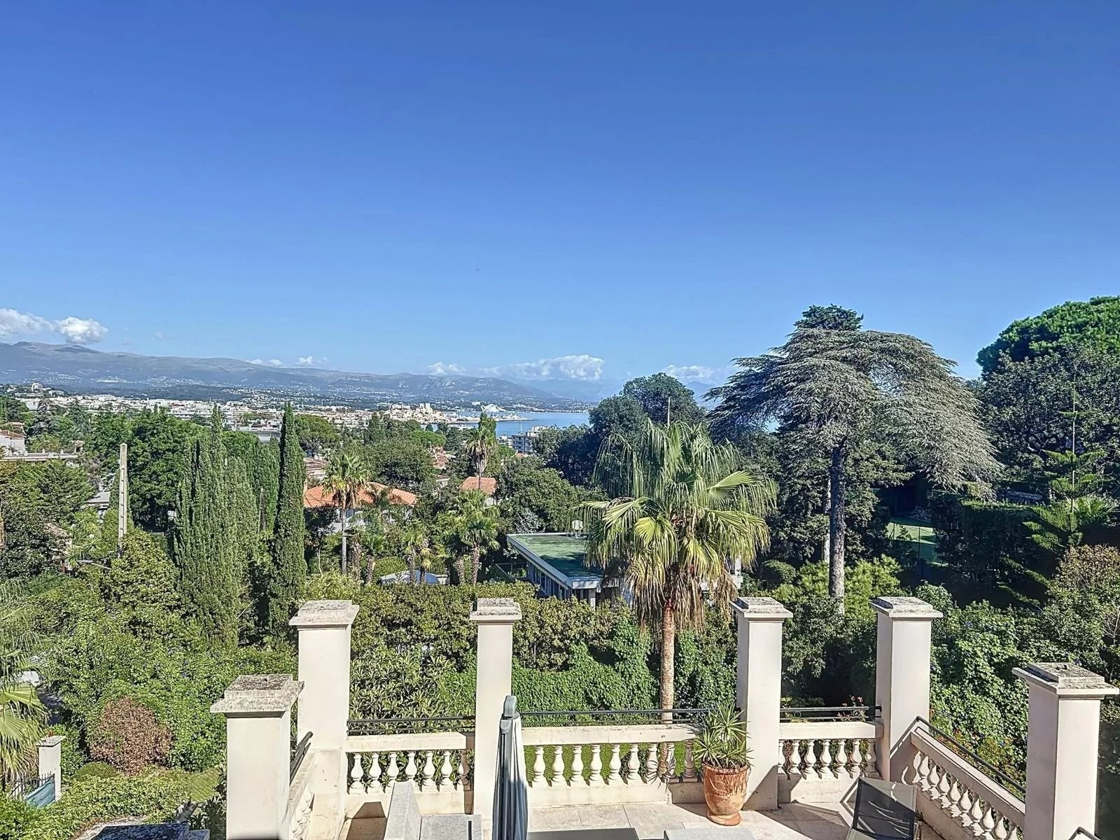 Sale Apartment Antibes