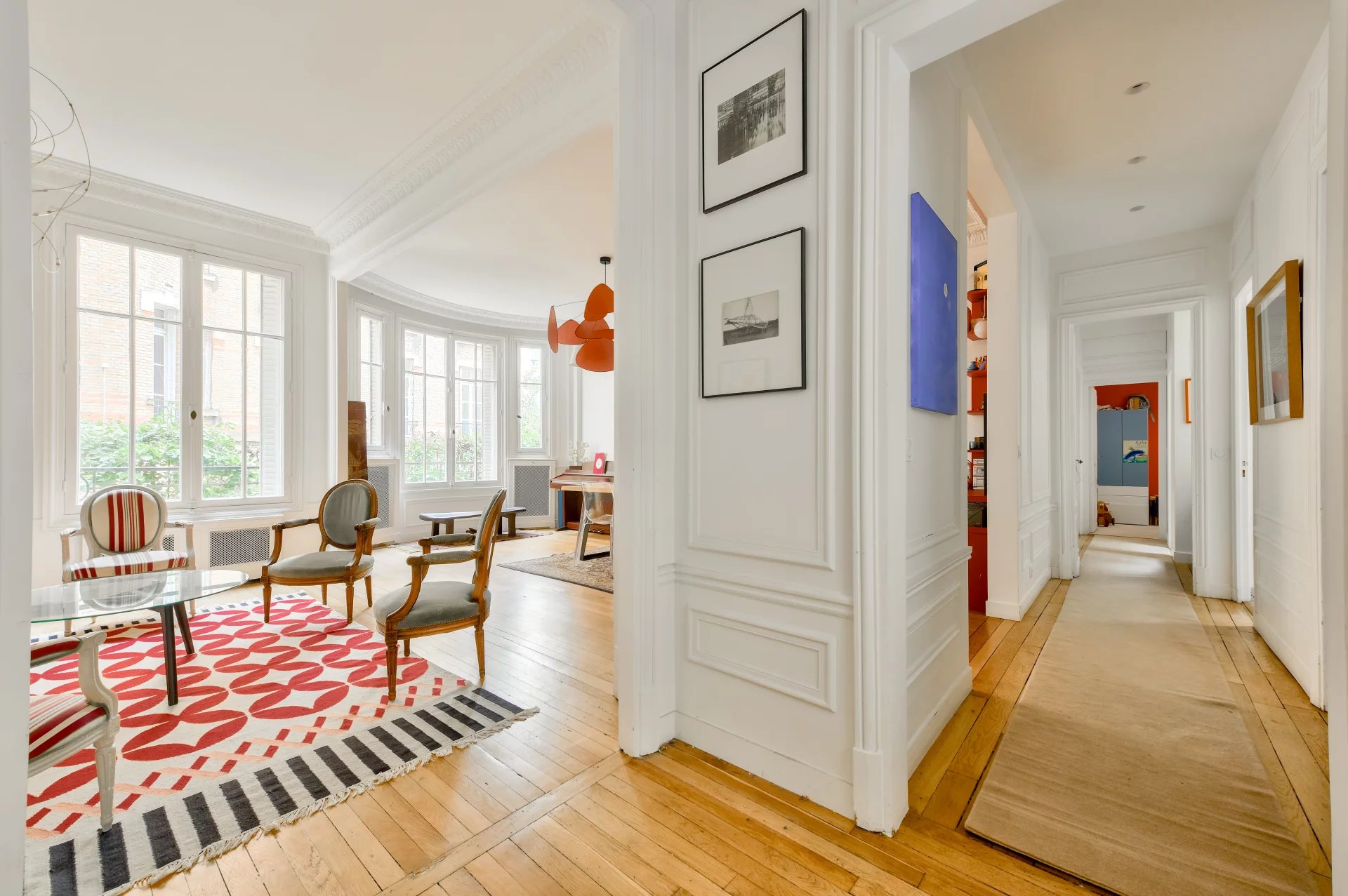 Sale Apartment Paris 8th