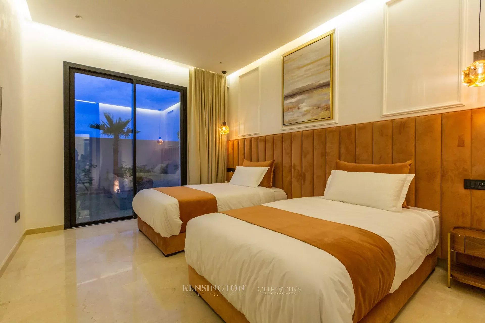 5 Bedroom Villa/Townhouse's Image 33