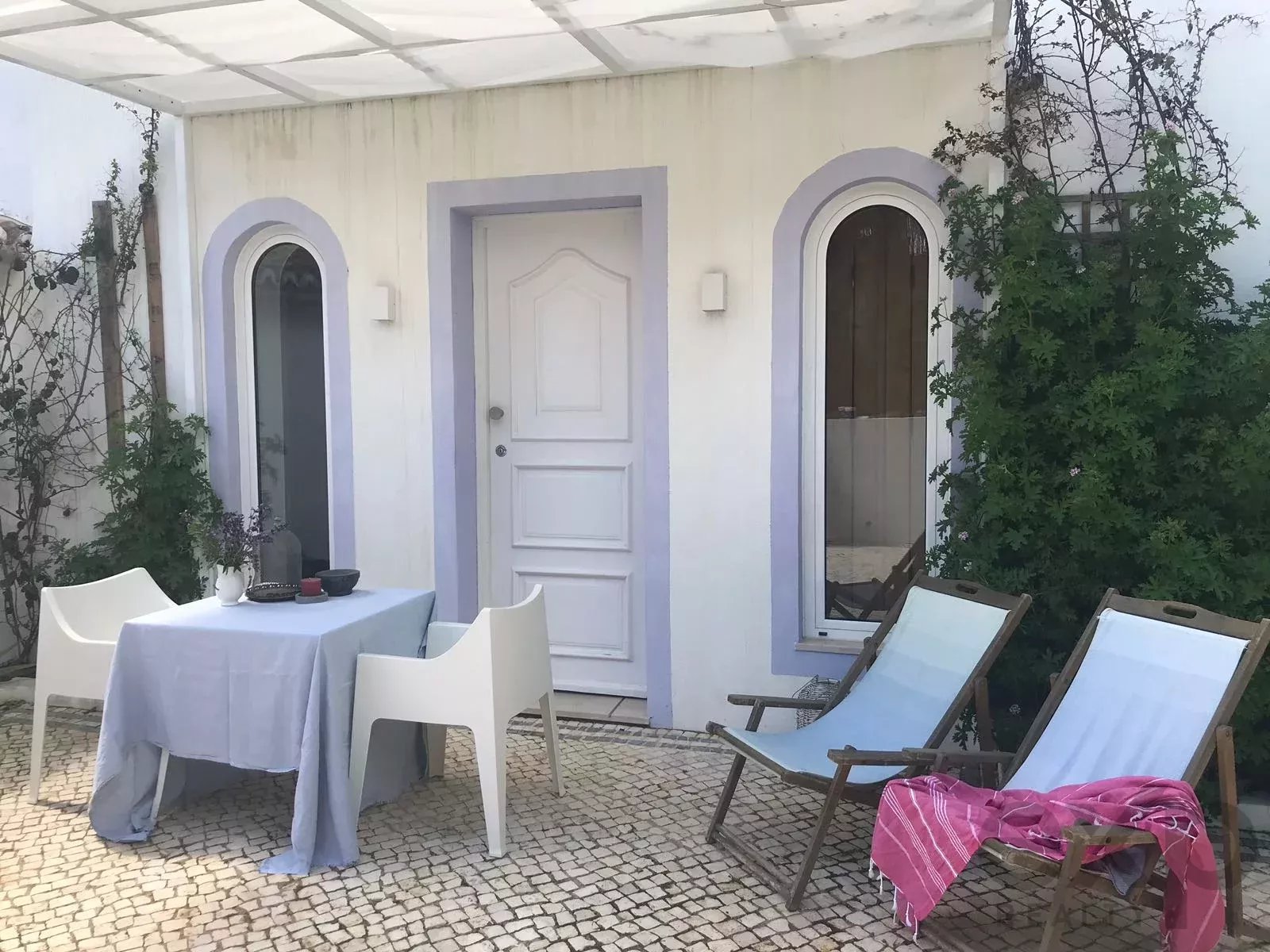 T8 House/Building/Short‑term Rental at Factory Beach 86056109 image 1