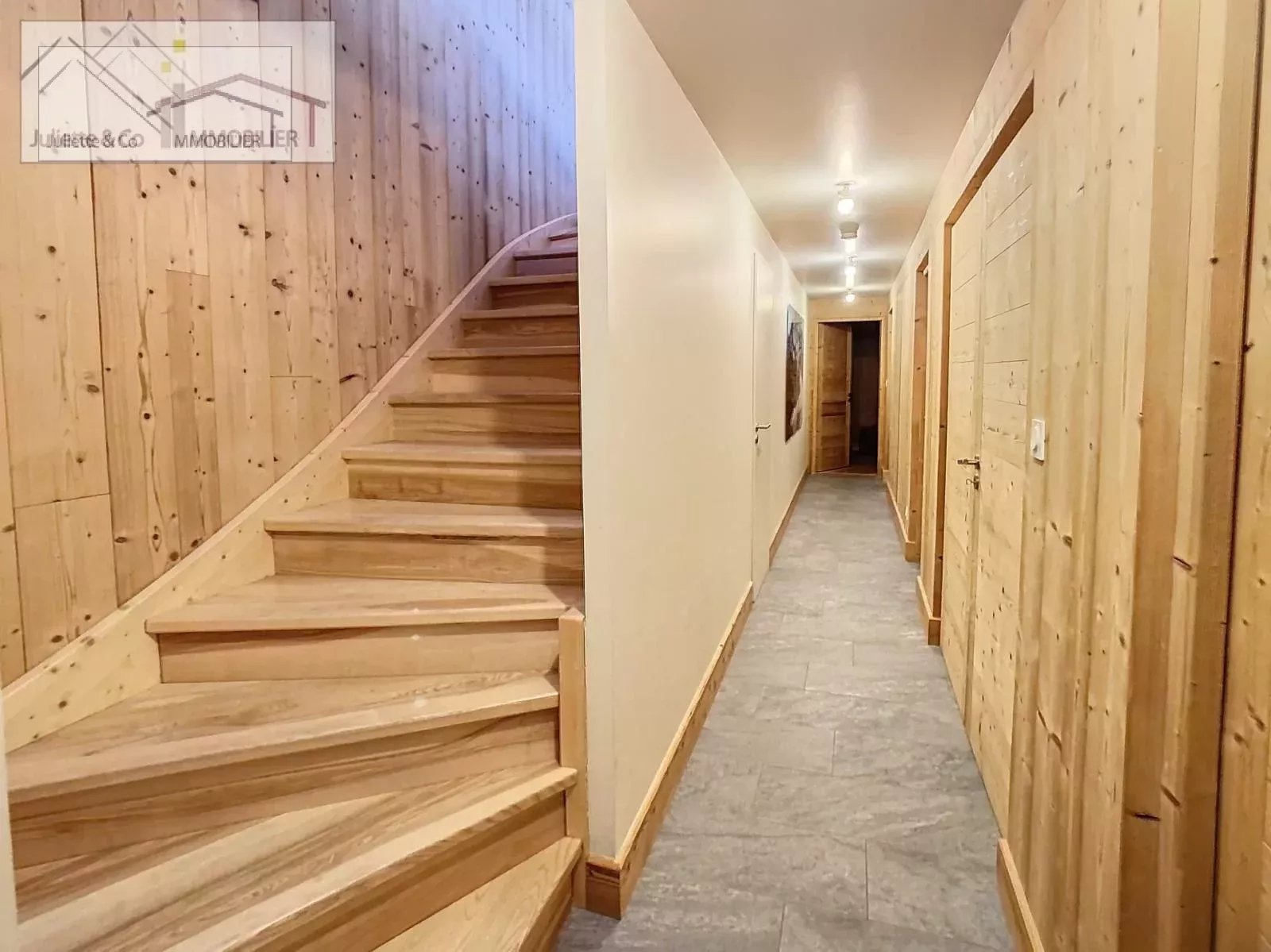 Photo of Chamonix F5 a stone's throw from the city center, completely renovated