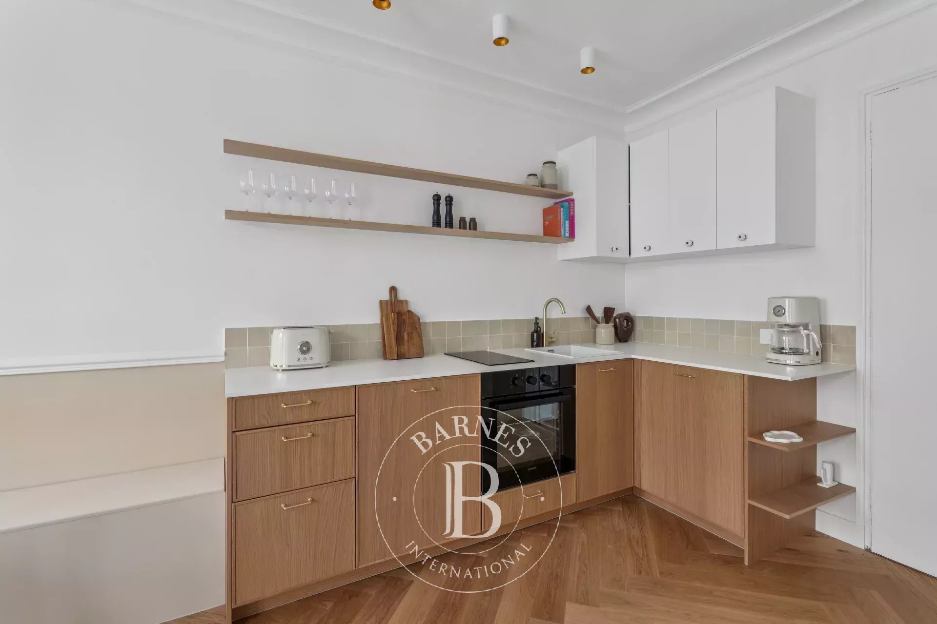 Daire Paris 10ème - picture 6