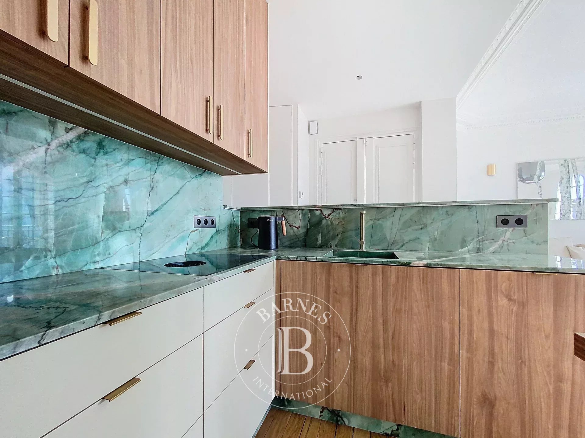 Daire Paris 18ème - picture 17