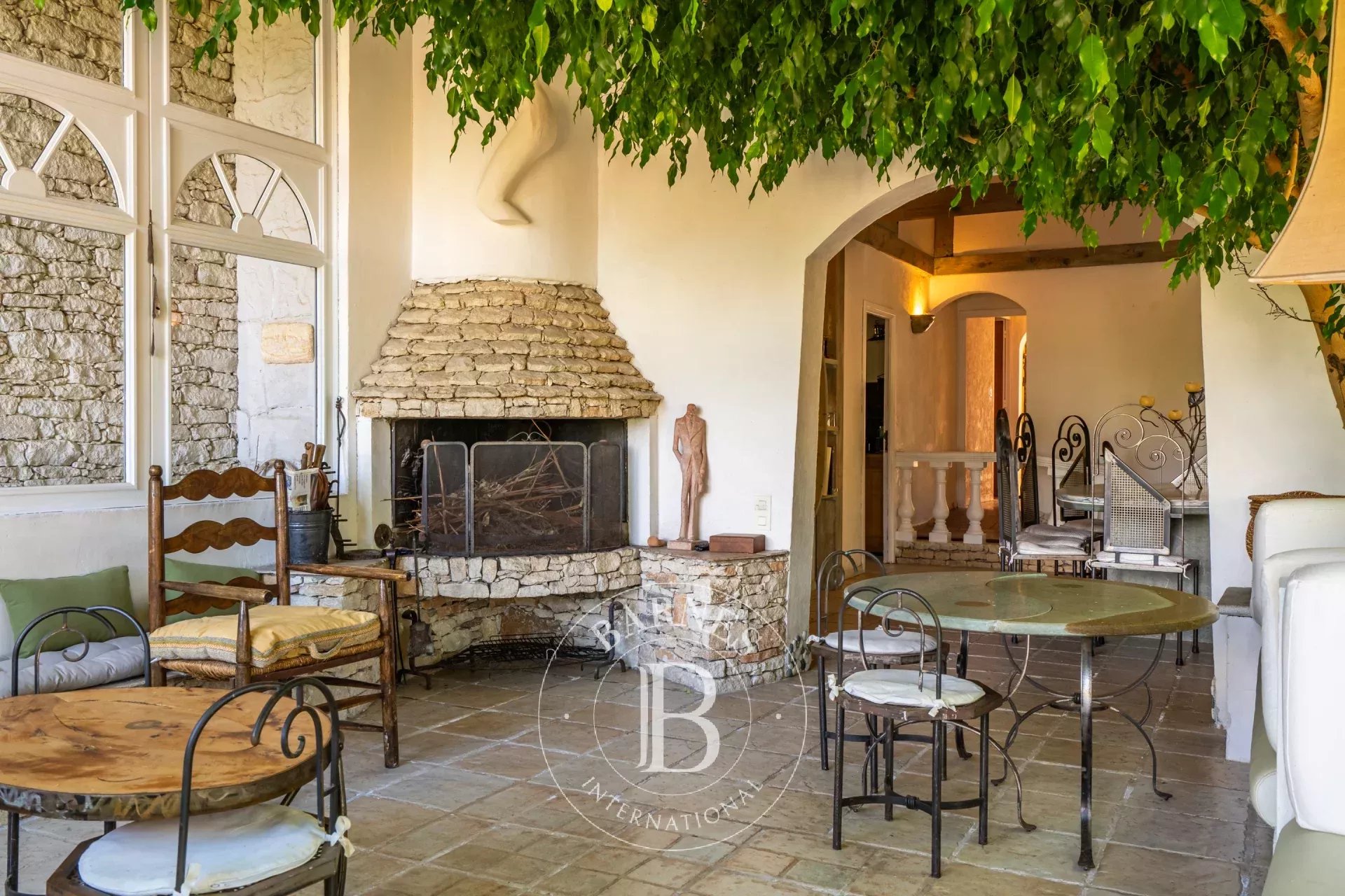Saint-Florent, exceptional estate, 8 rooms, walking distance to beach, swimming pool, panoramic sea view - picture 8 title=