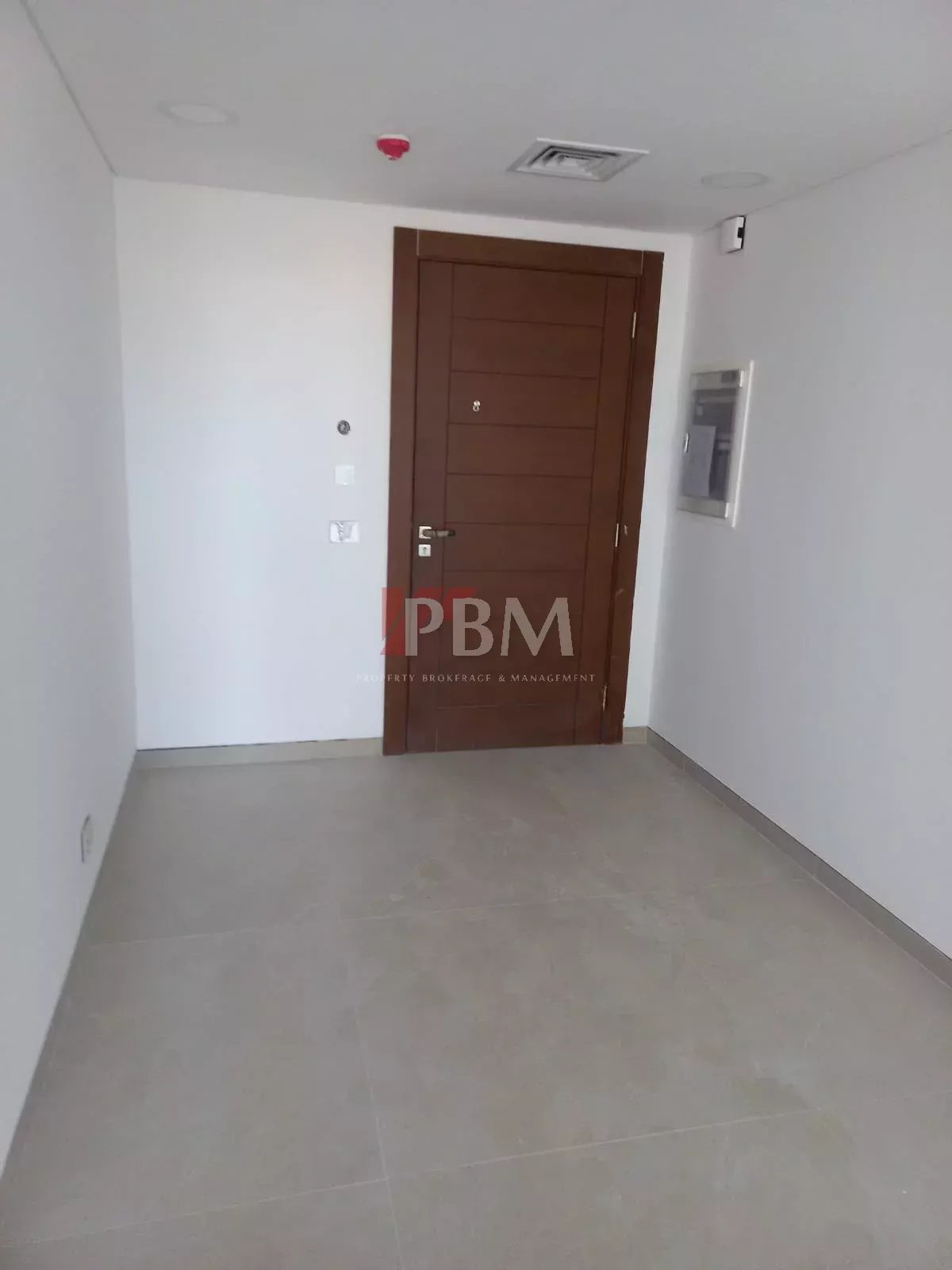 Prime Location | Office