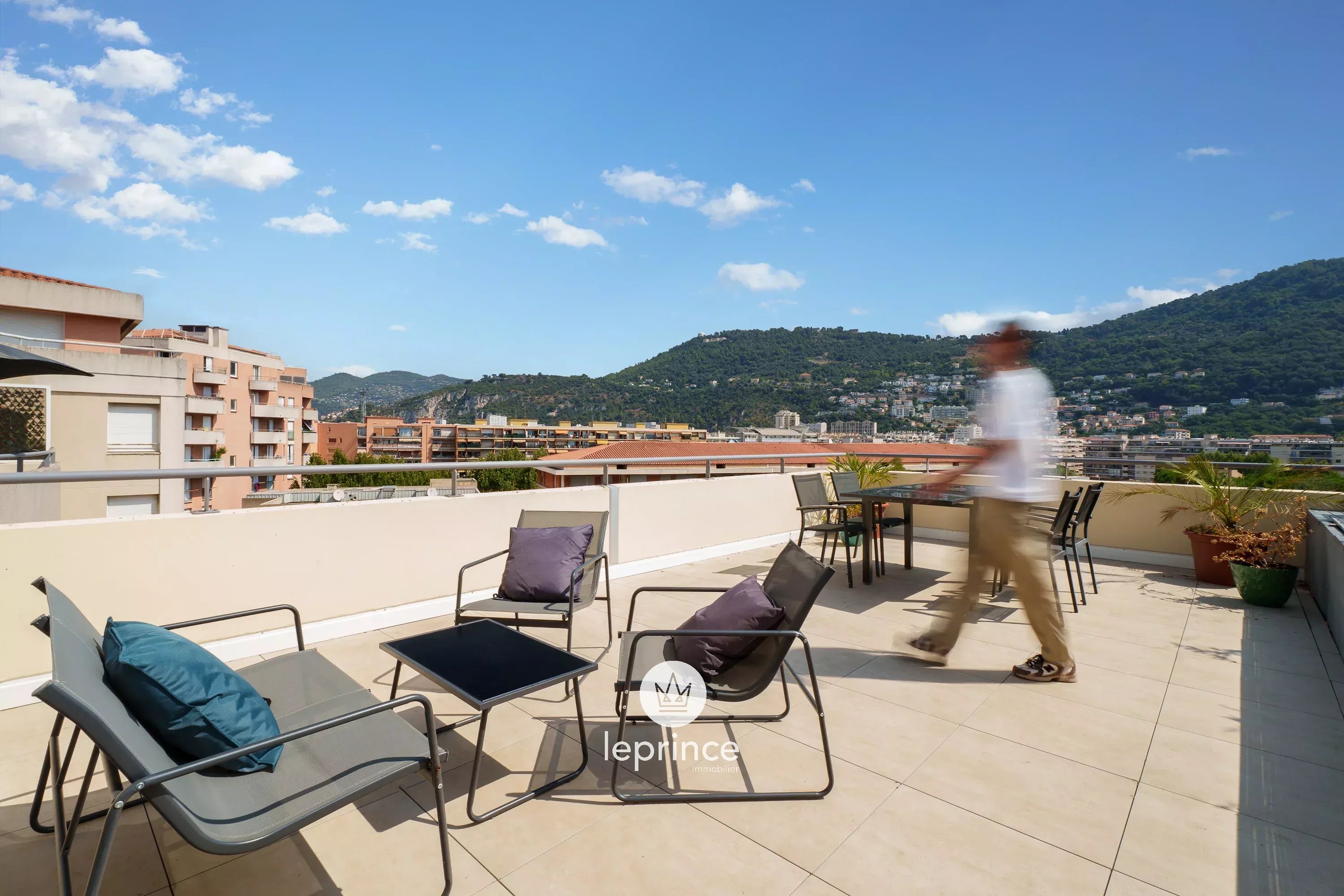 Agence immobilière de 