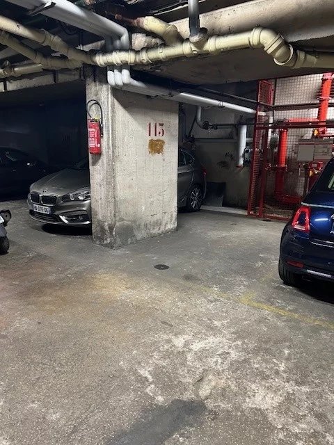Emplacement de Parking Rue Laromiguiere 75005