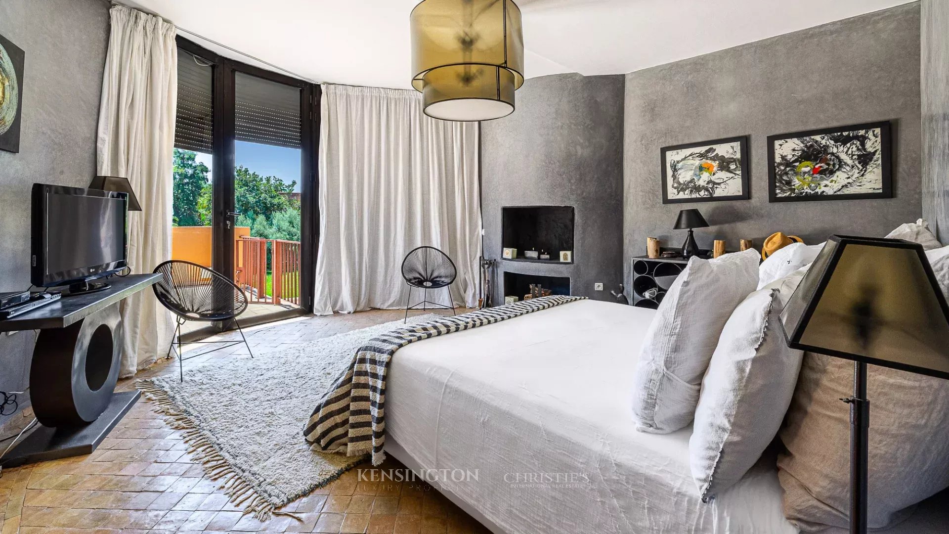 6 Bedroom Villa/Townhouse's Image 31