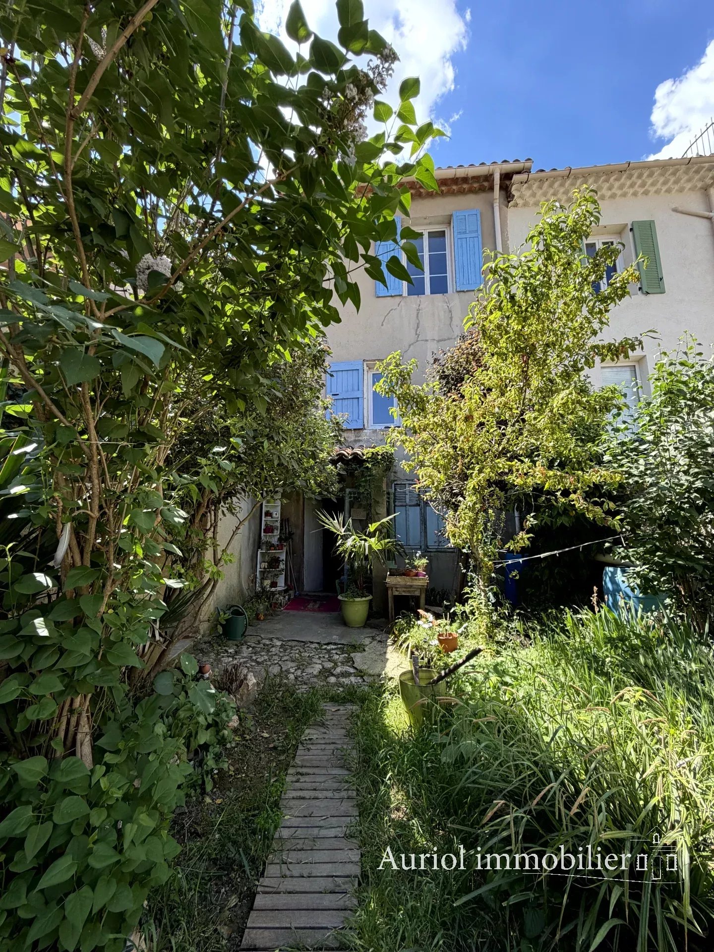 Vente Immeuble Saint-Zacharie