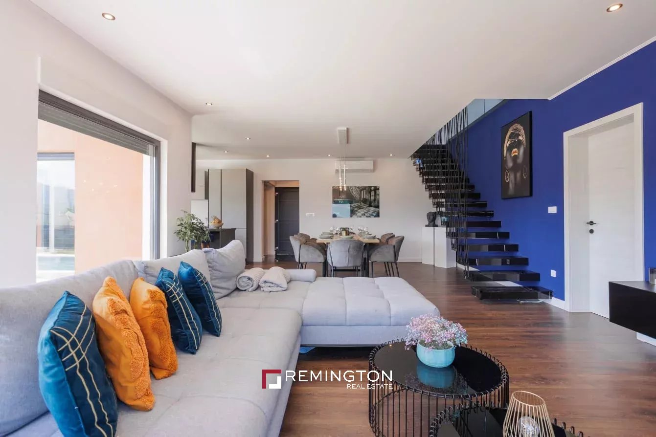 3 Bedroom Villa/Townhouse's Image 10