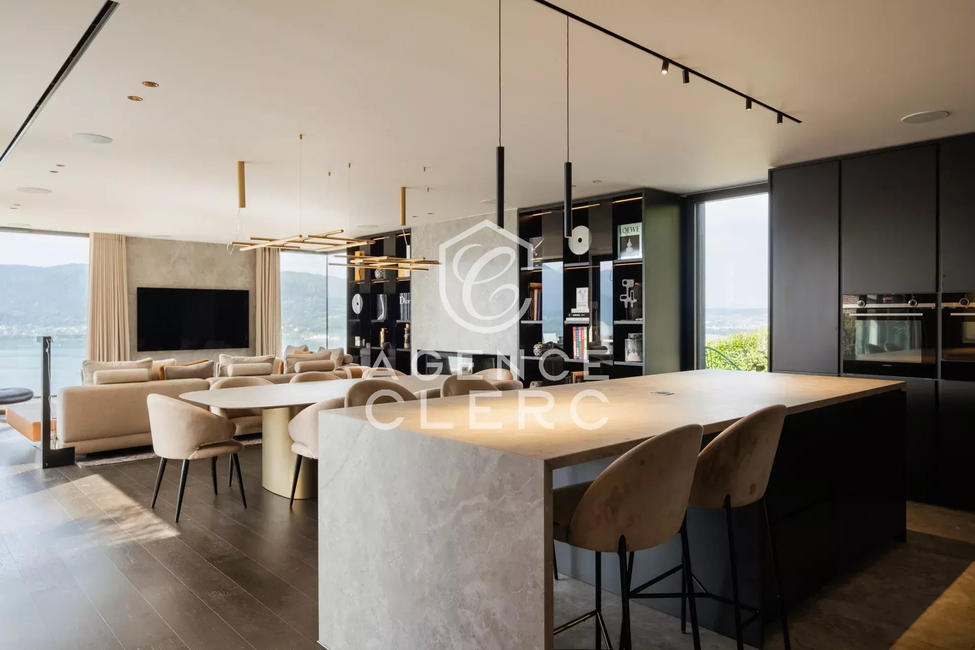 4 Bedroom Villa/Townhouse's Image 25