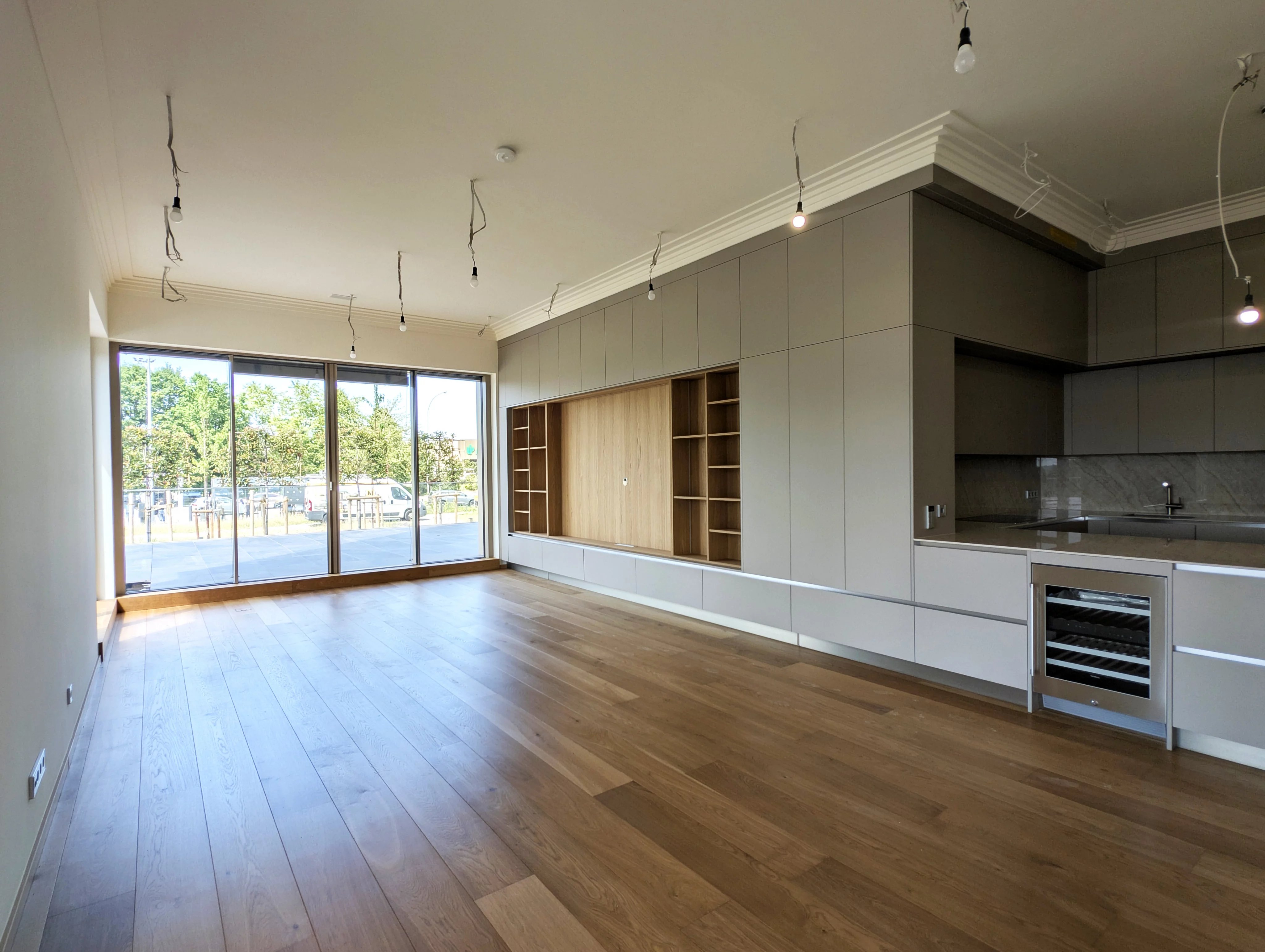 property-featured-image