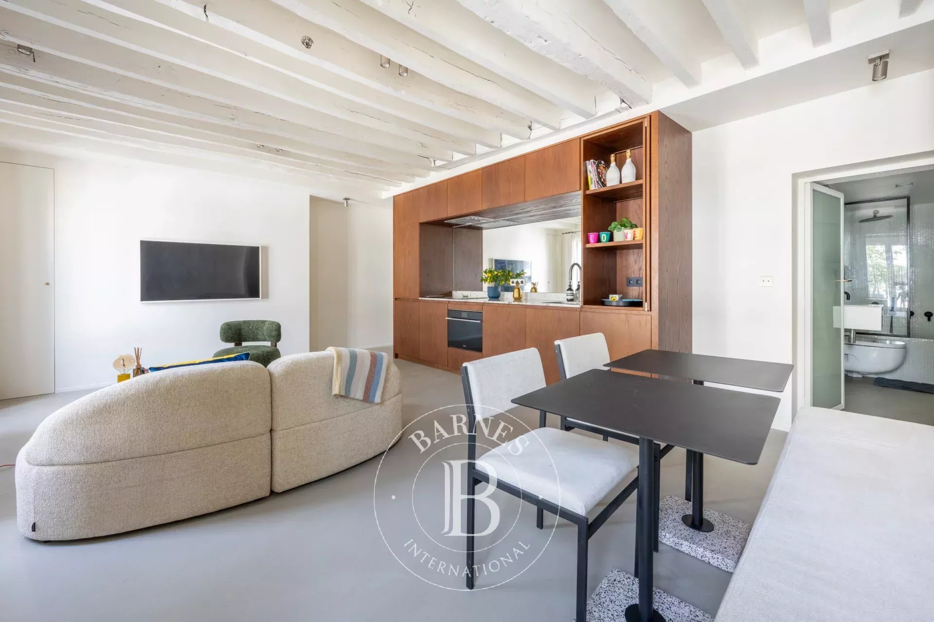 Daire Paris 4ème - picture 9