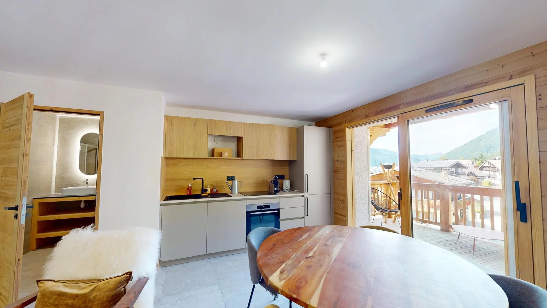 Photo of MORZINE - New 2 bedroom apartment ideally located