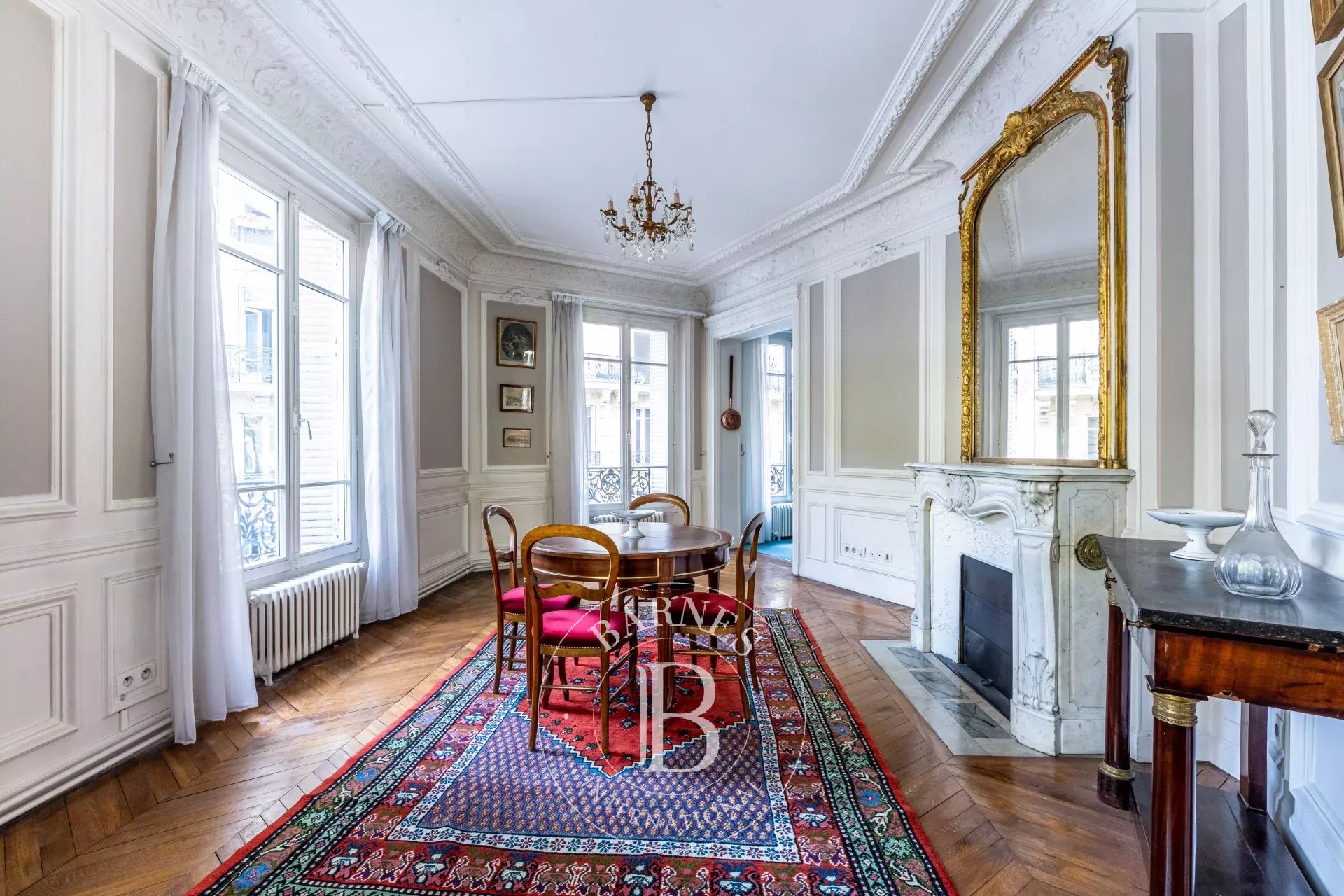 Daire Paris 8ème - picture 5