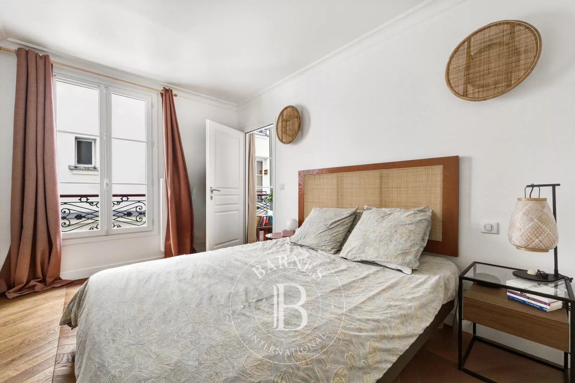 Paris  - Apartment 1 Bedroom - picture 11