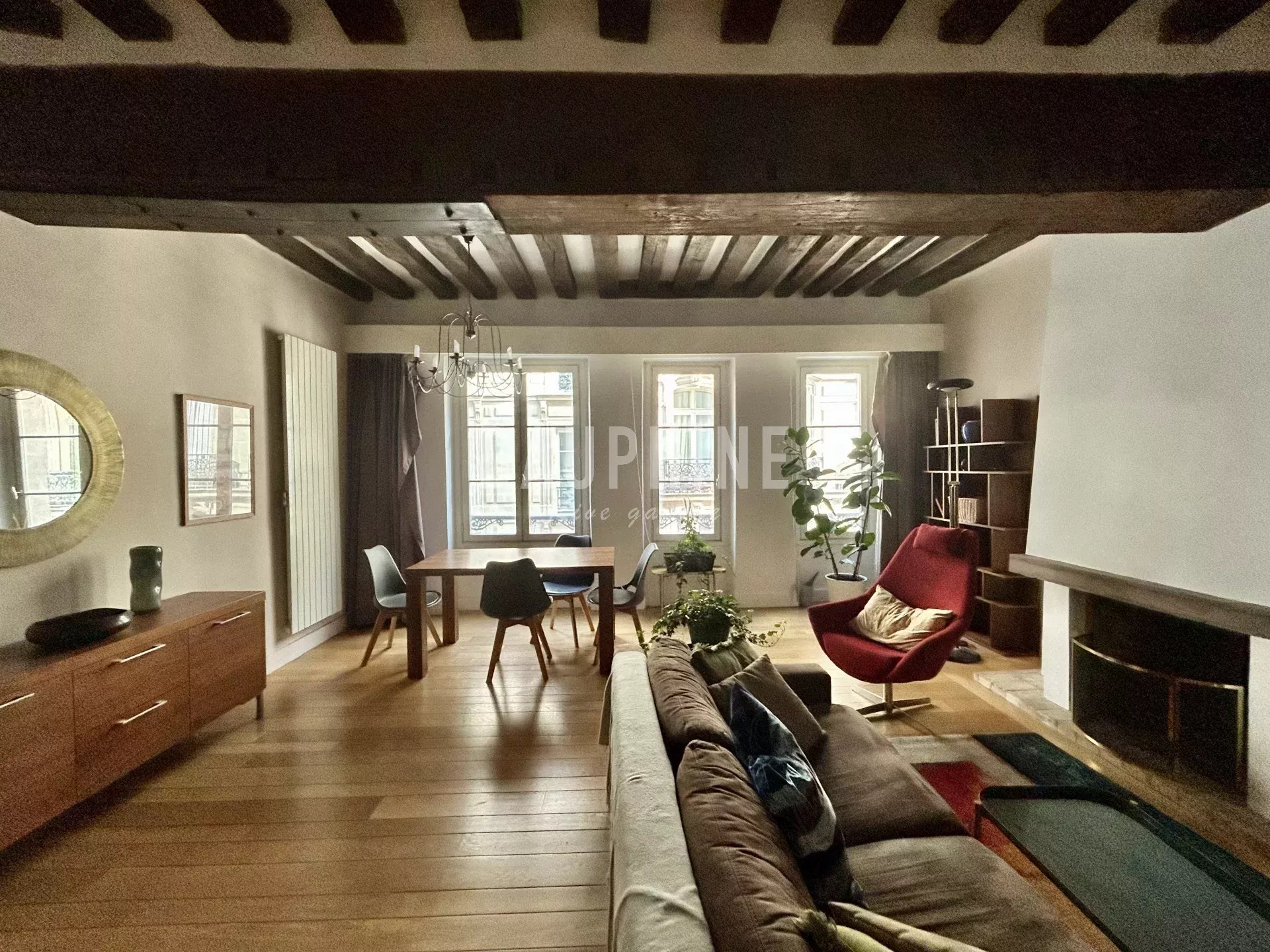 Agence immobilière de 