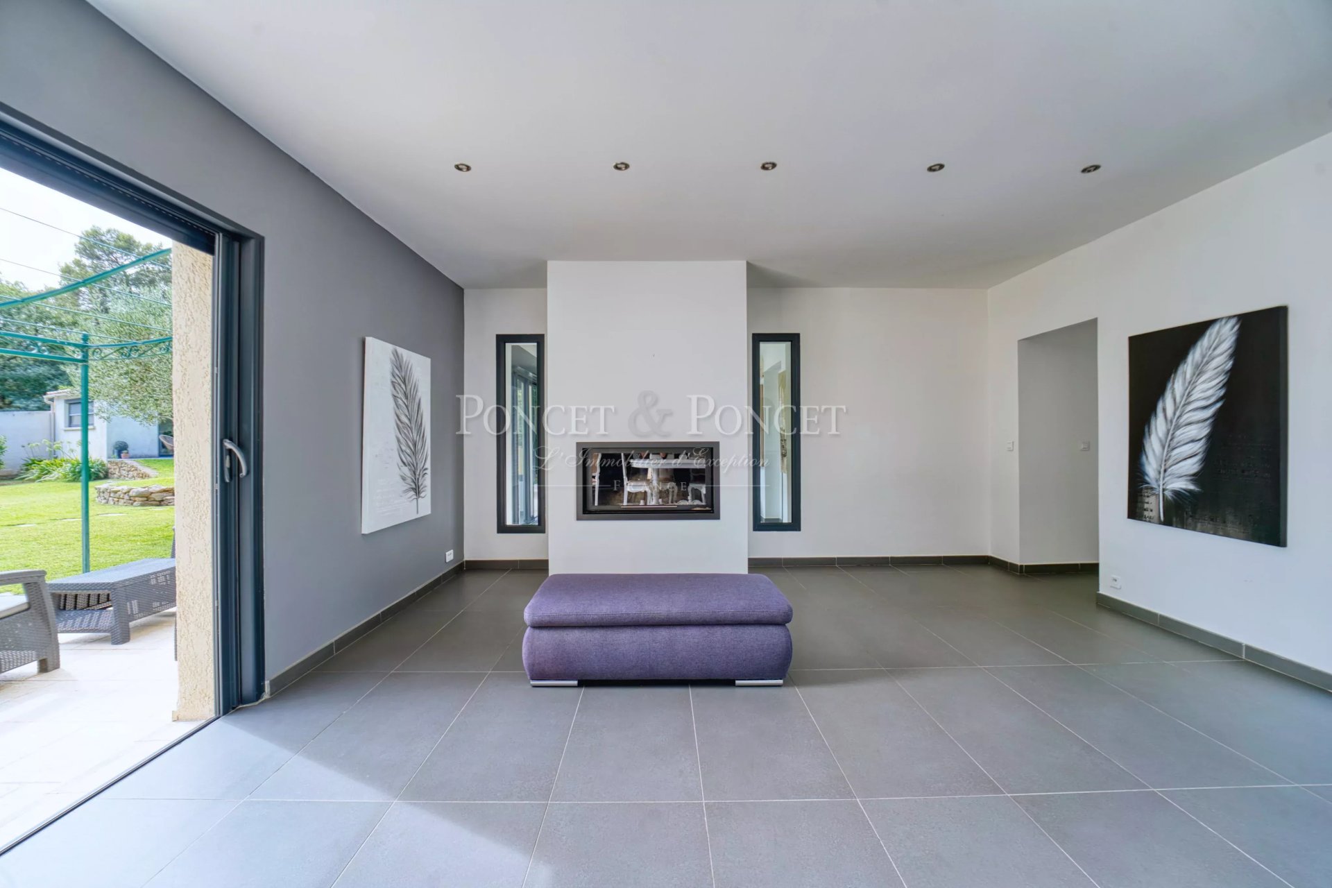 5 Bedroom Villa/Townhouse's Image 4