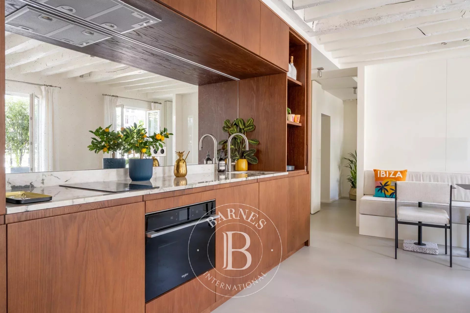 Daire Paris 4ème - picture 8