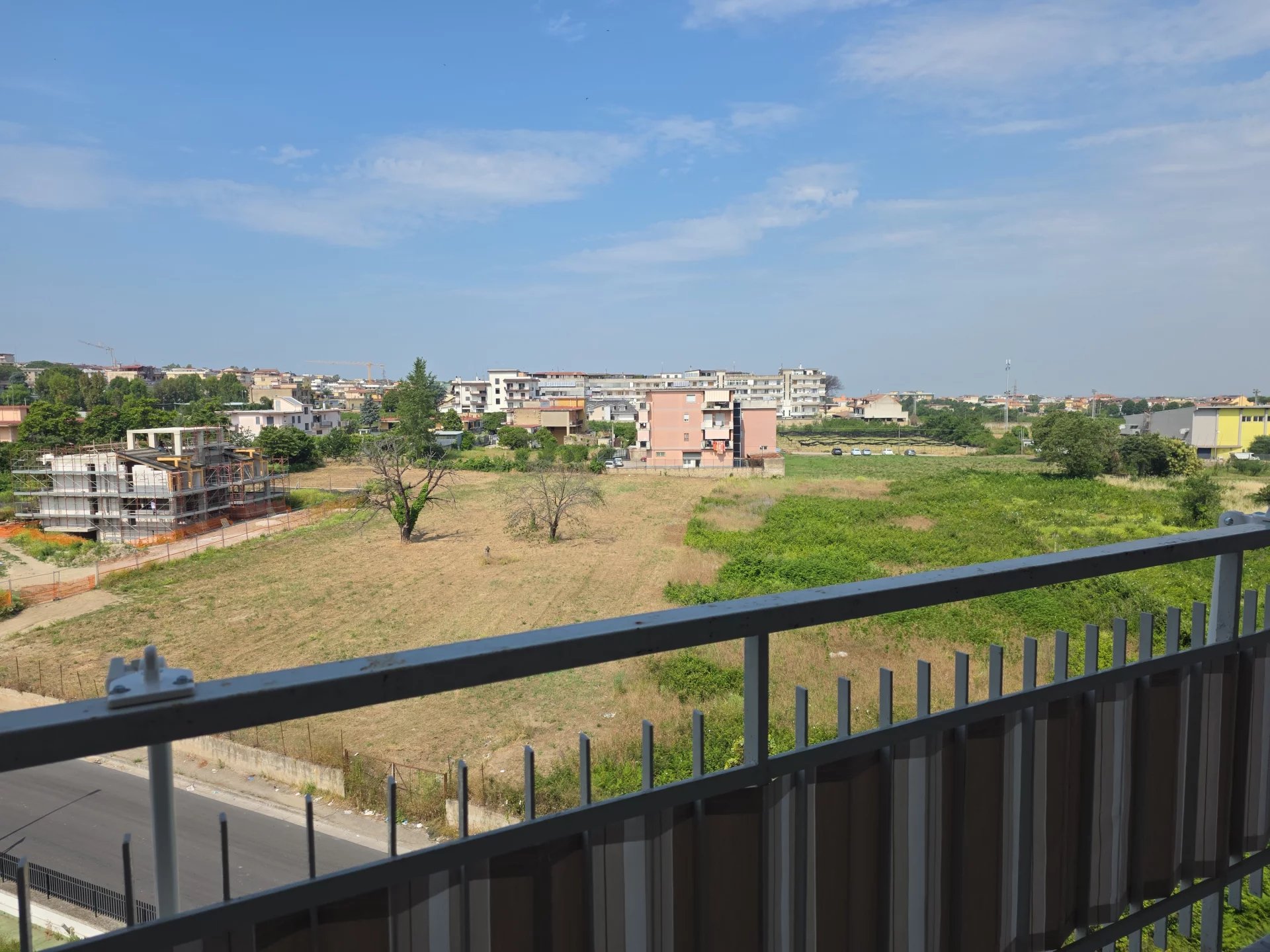 Quadrilocale Ristrutturato "Calvizzano" – Parco Deborah