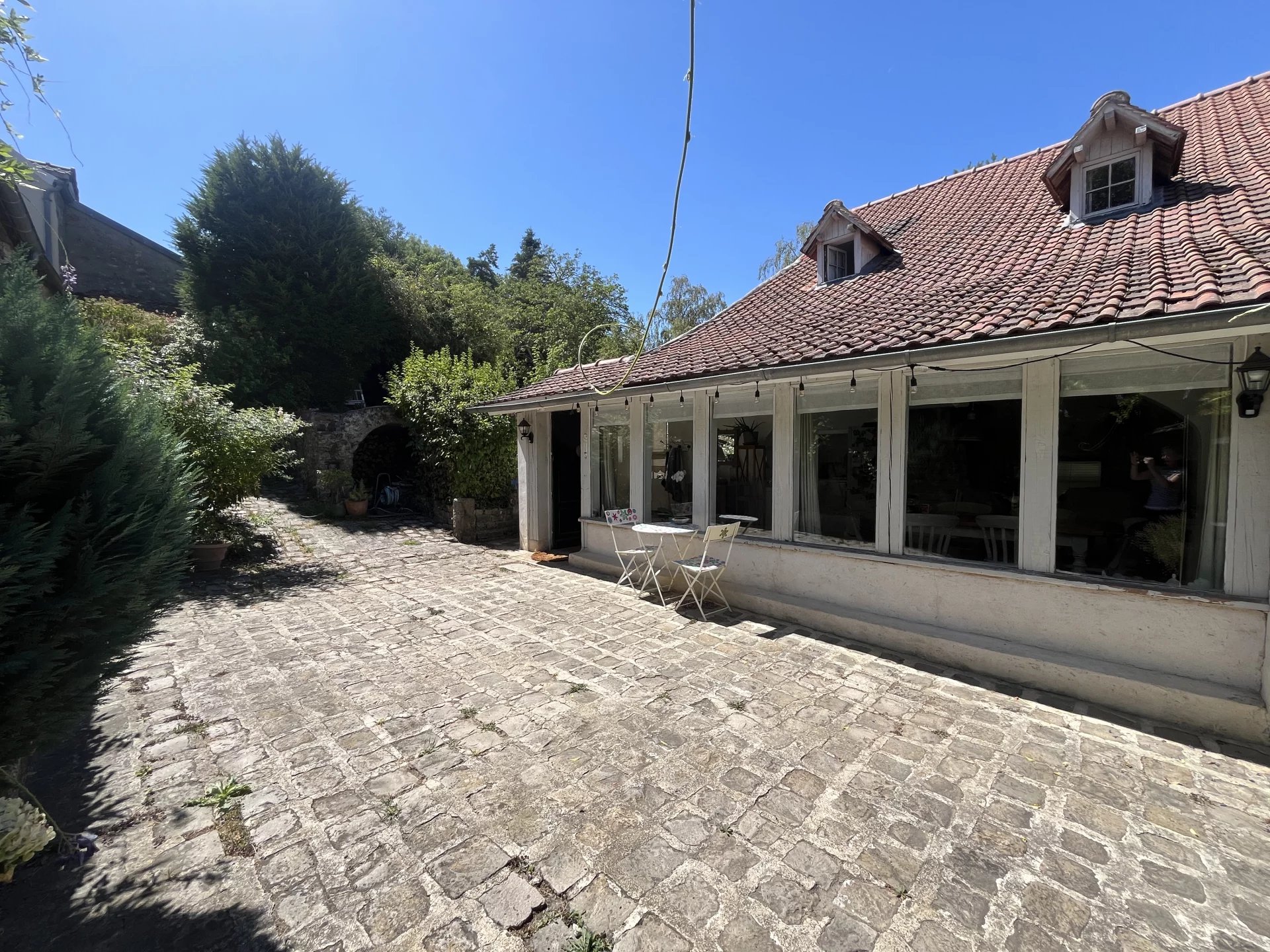 Maison atypique pleine de charme