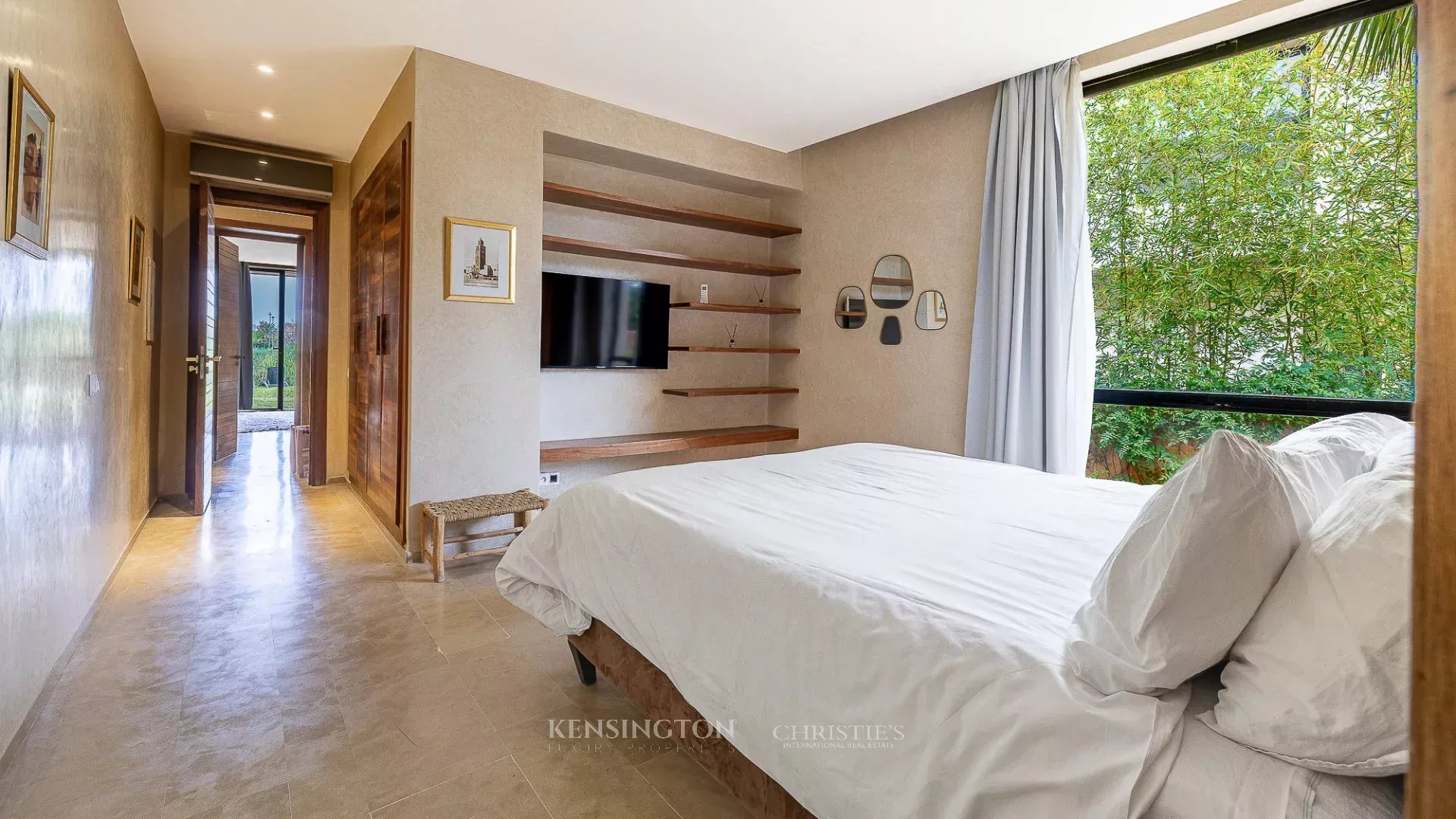4 Bedroom Villa/Townhouse's Image 31