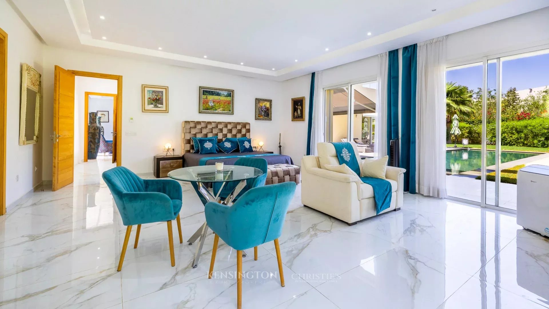 4 Bedroom Villa/Townhouse's Image 24