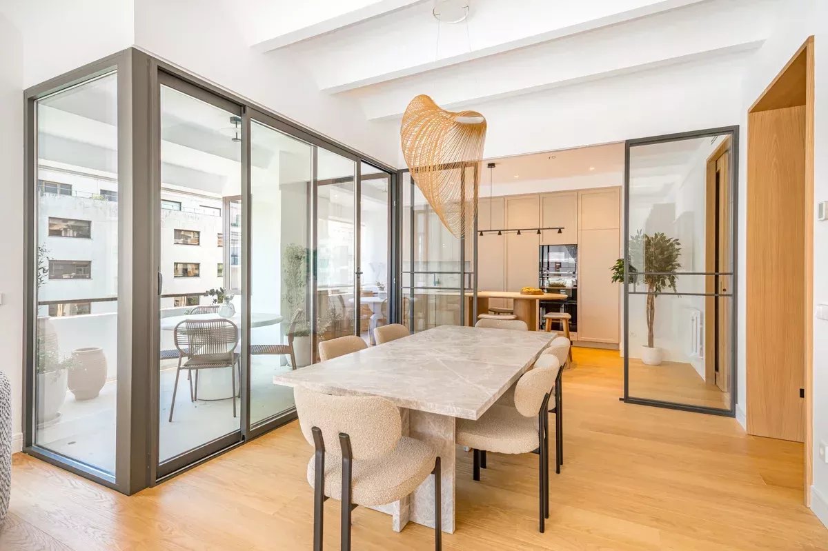 Appartement exclusif de 241 m² avec terrasse dans le quartier de Salamanca - picture 16 title=