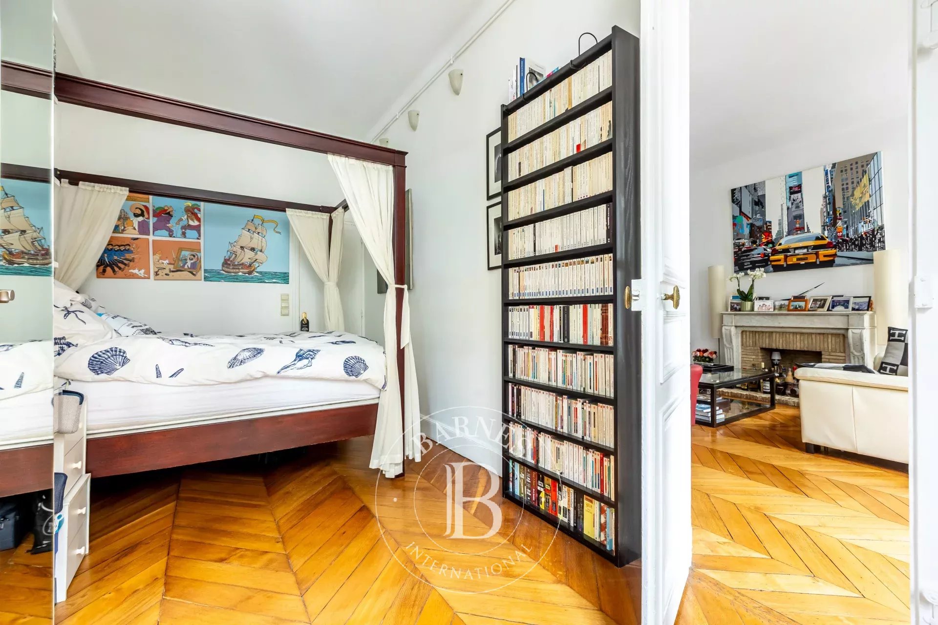 Daire Paris 8ème - picture 8