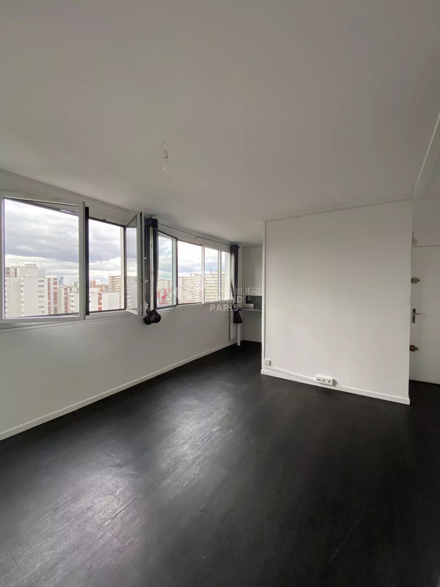 VITRY SUR SEINE - STUDIO - 26M²