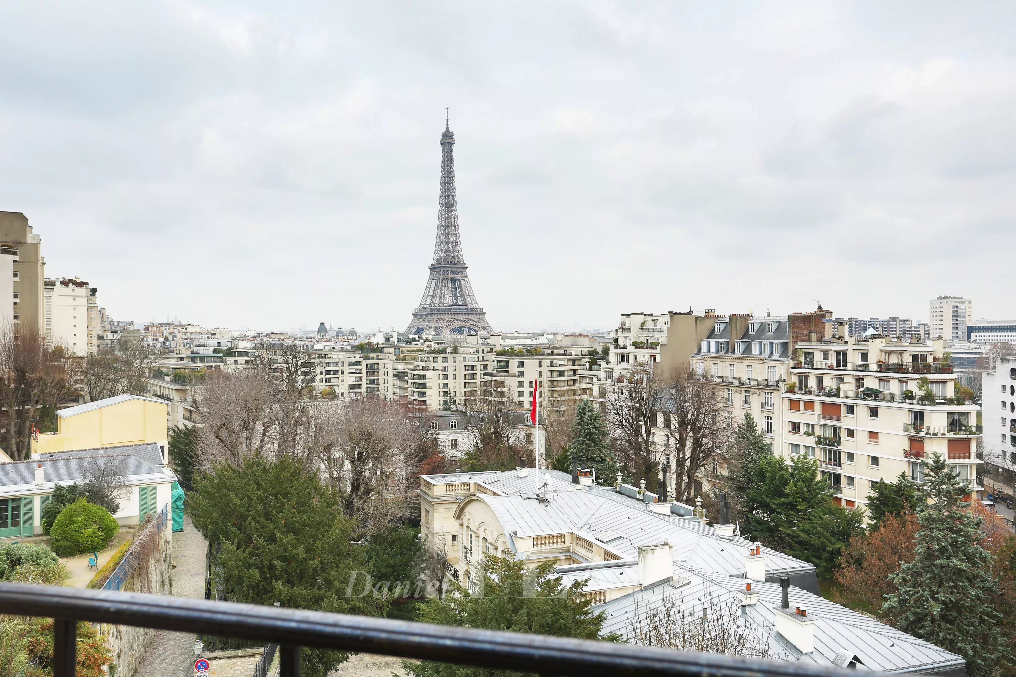 Rental Apartment Paris 16th