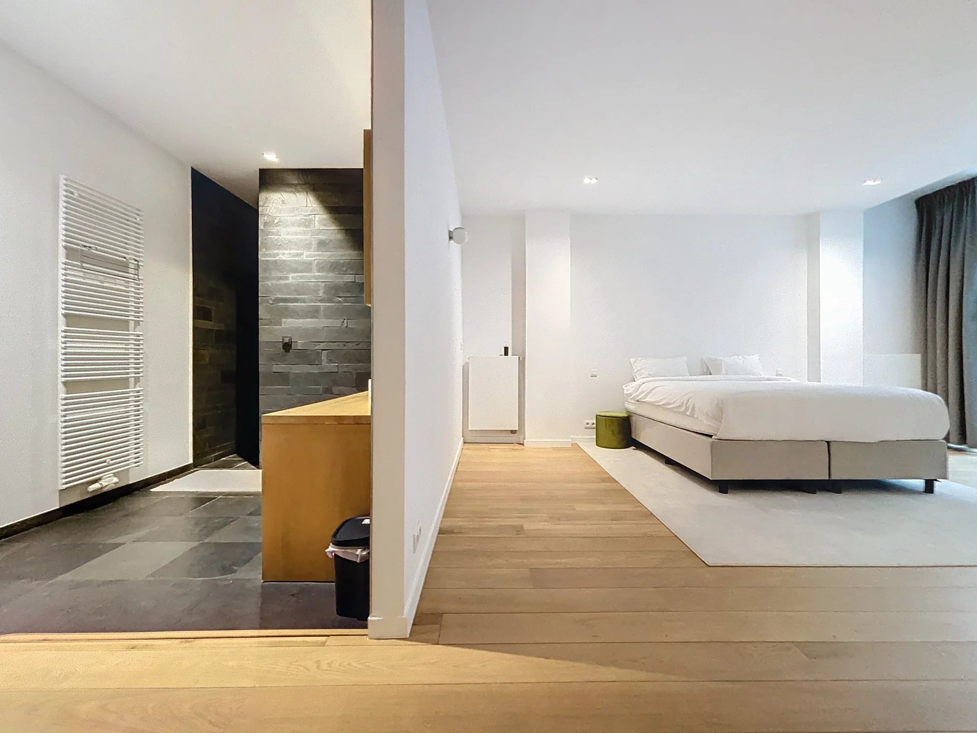 Place du Châtelain - Arrière maison avec jardin - 3 suites