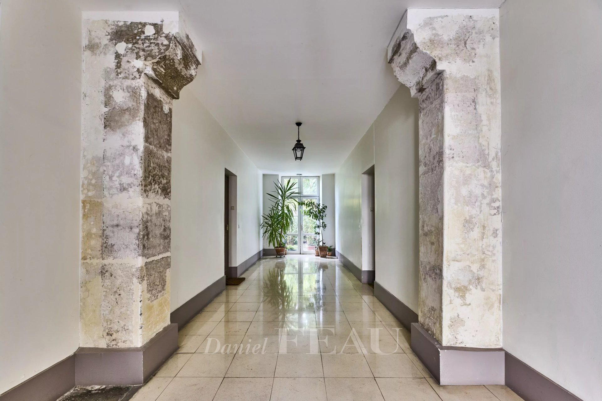 1 Bedroom Apartment/Flat's Image 12