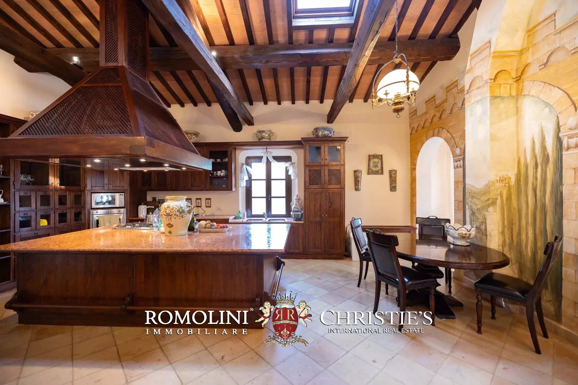 37 Bedroom Villa/Townhouse's Image 181