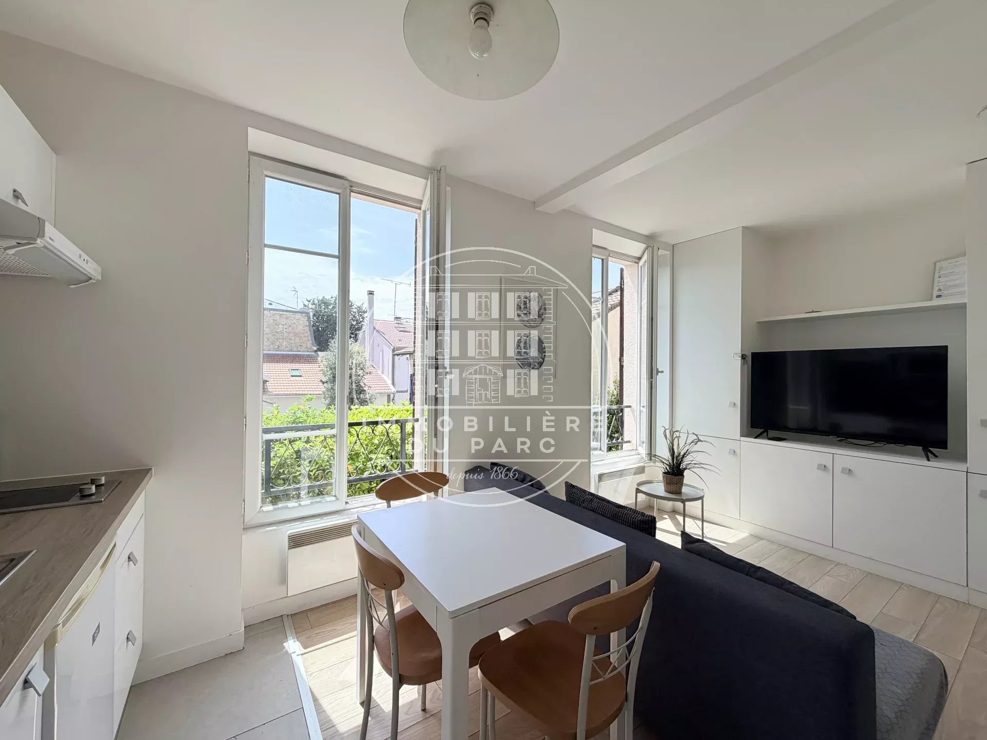 Agence immobilière de 