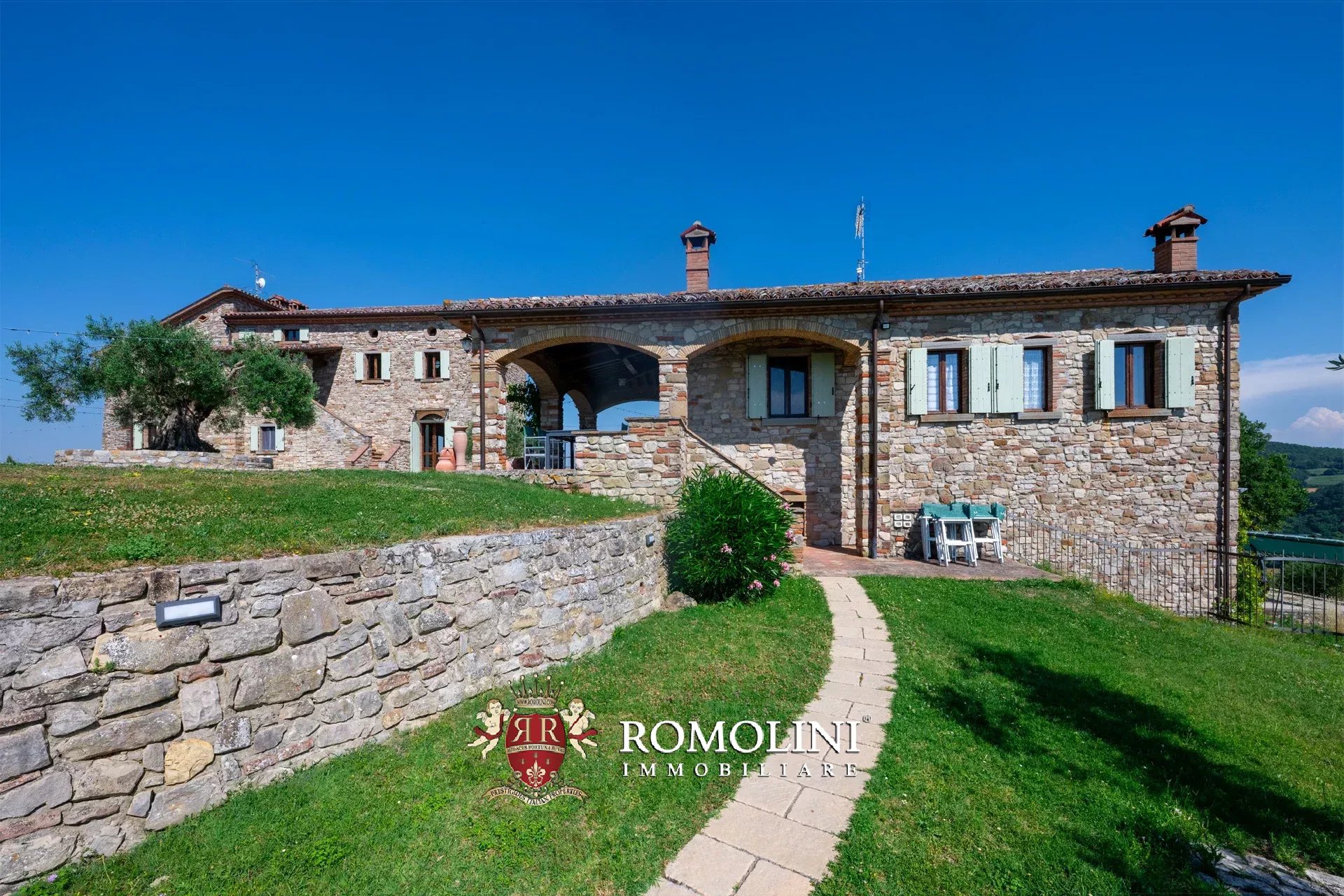 10 Bedroom Villa/Townhouse's Image 29