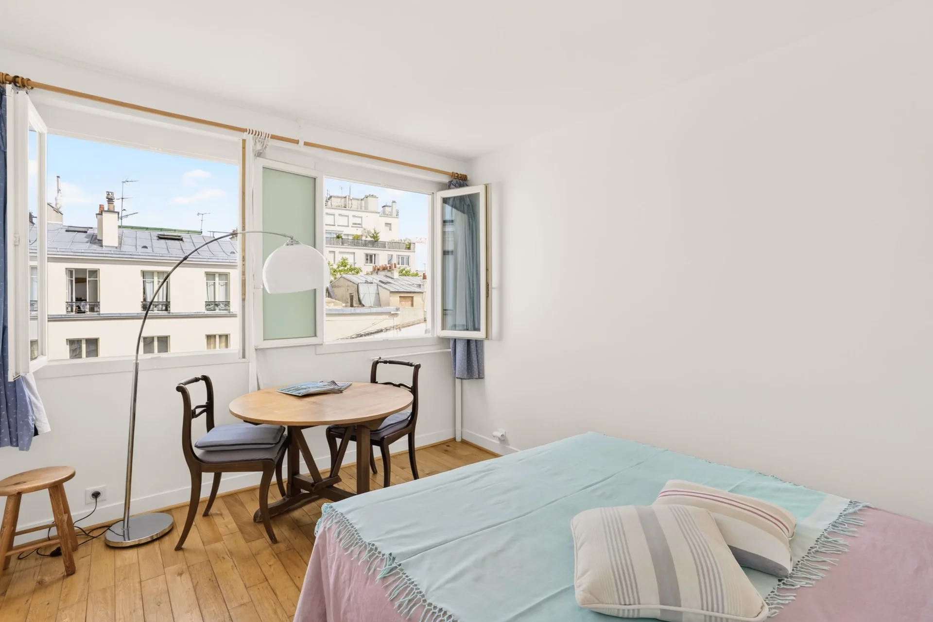 Paris 9e - TRUDAINE / ROCHECHOUART