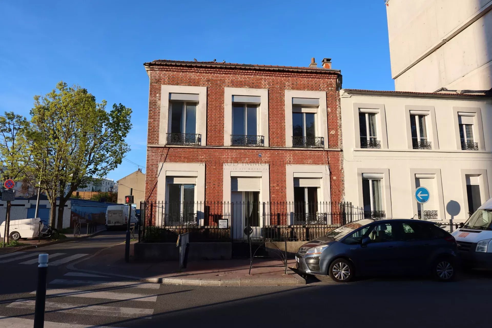 Agence immobilière de 