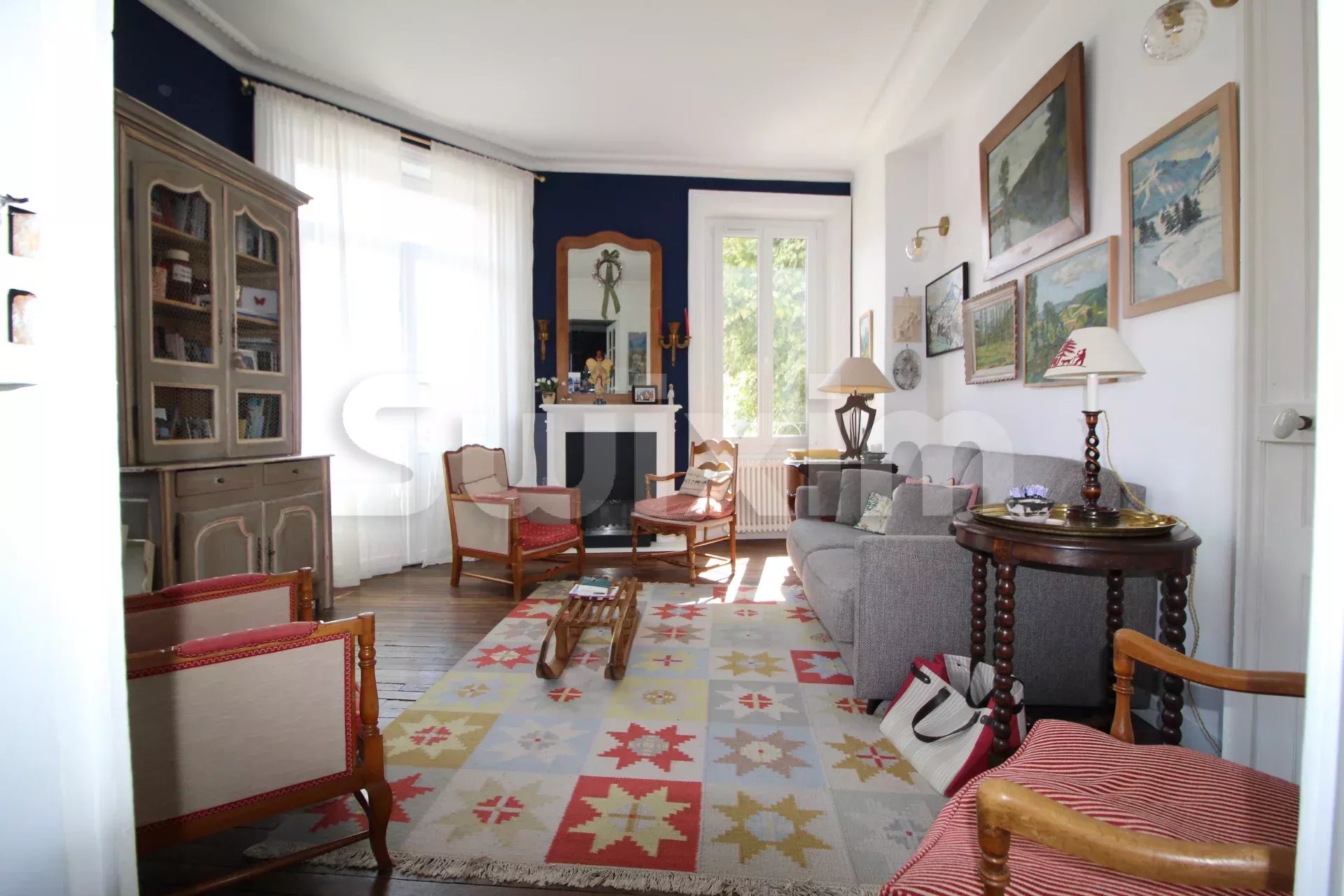 Agence immobilière de 