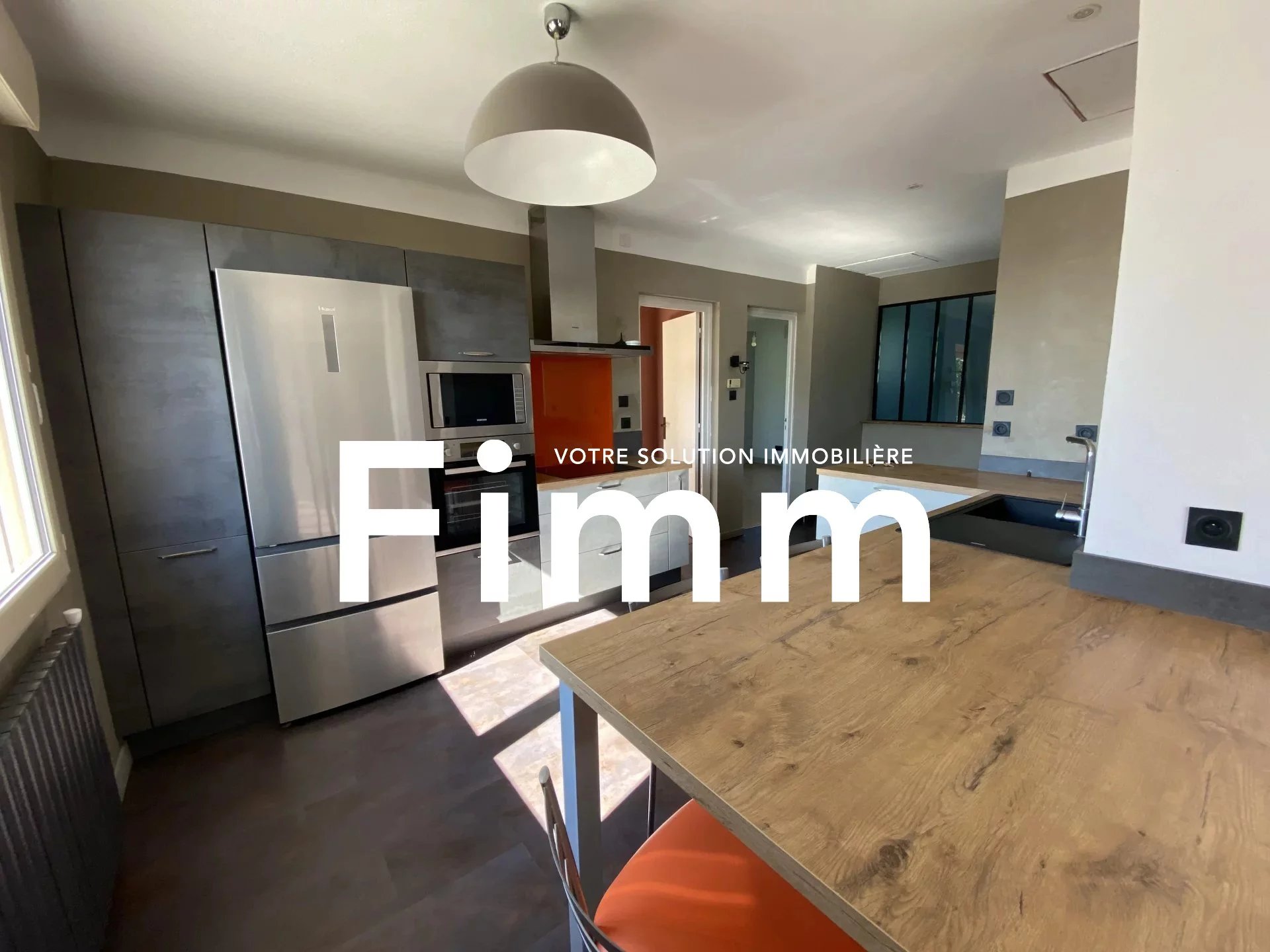 Agence immobilière de 