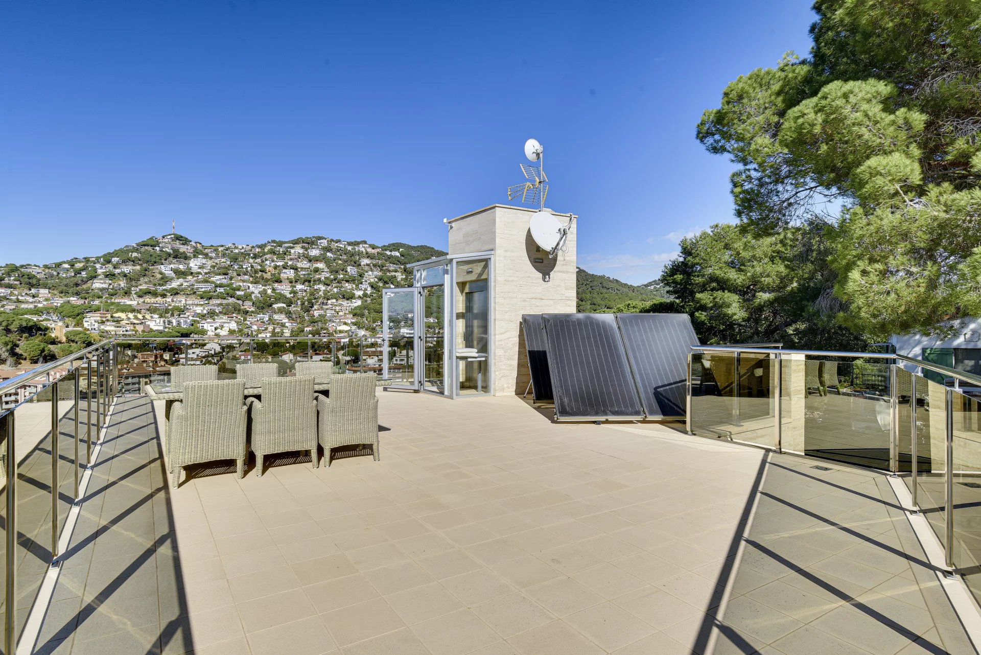 Villa de 5 chambres avec vue sur la mer et ascenseur - picture 6