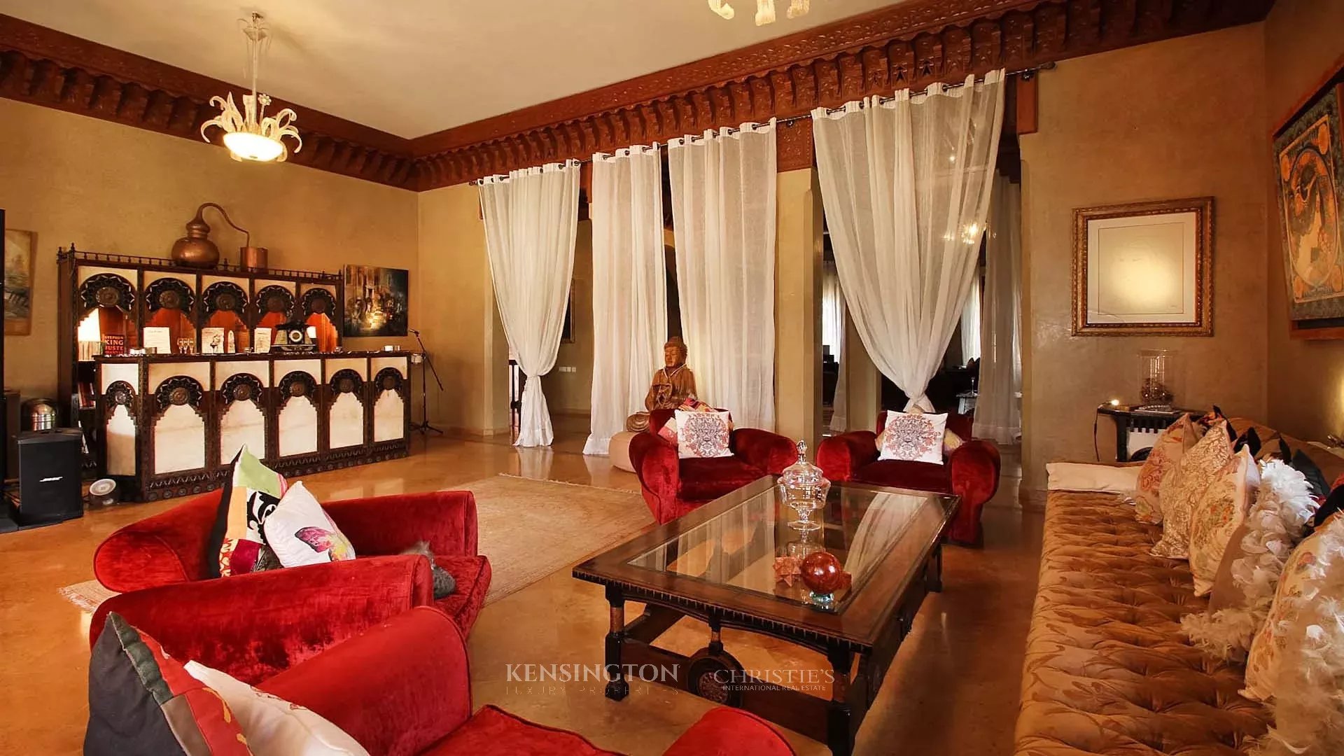 5 Bedroom Villa/Townhouse's Image 10