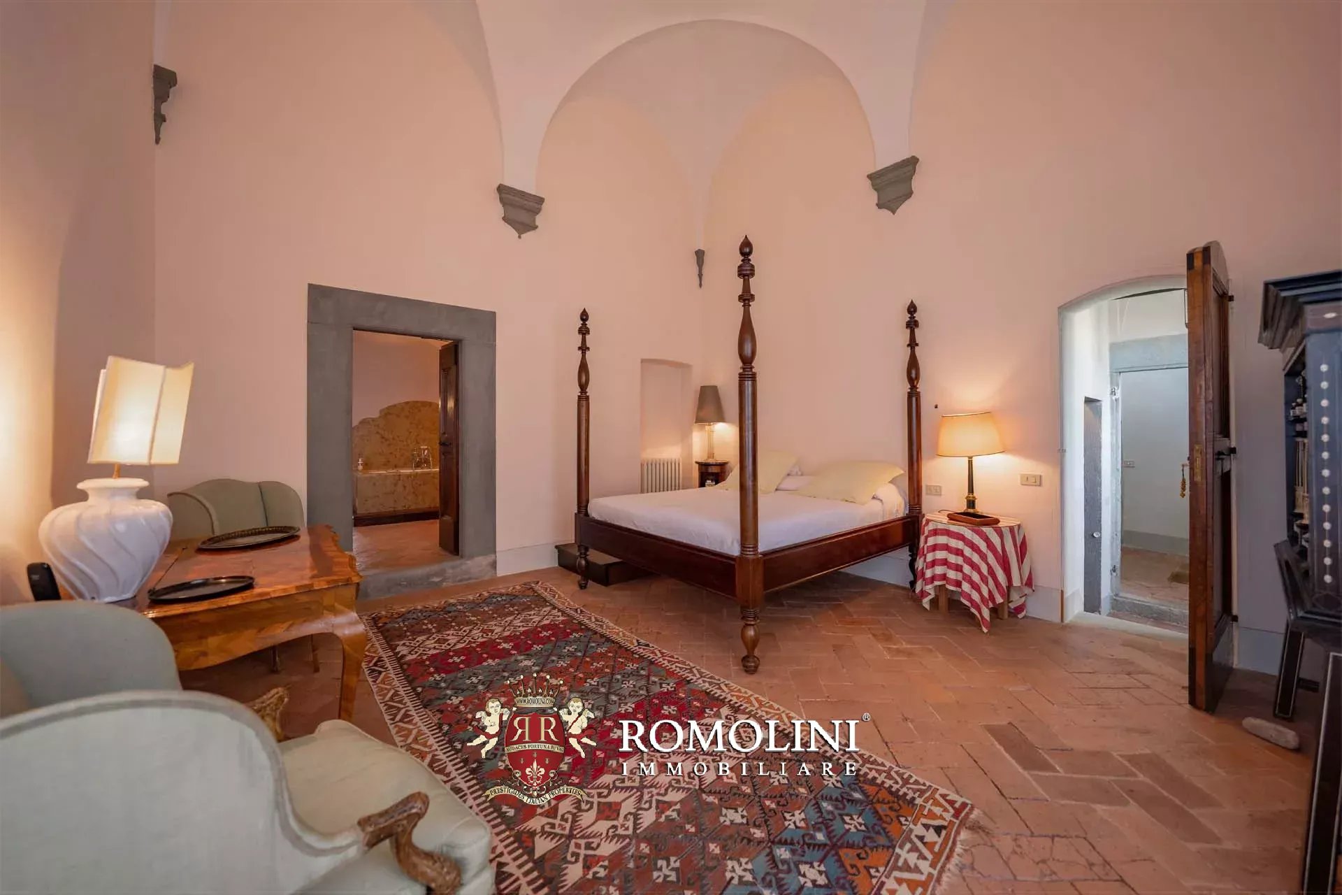 30 Bedroom Villa/Townhouse's Image 48