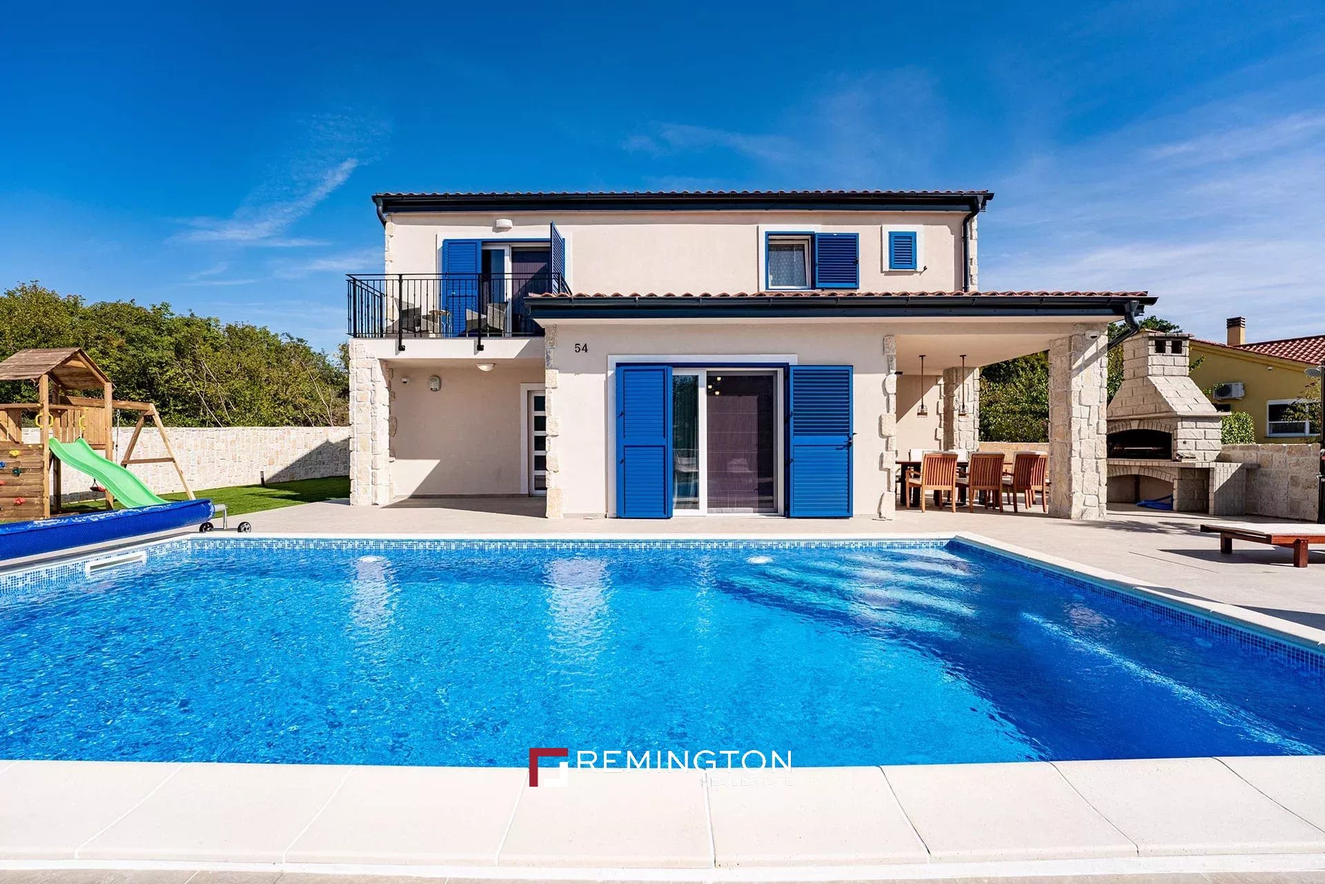 4 Bedroom Villa/Townhouse's Image 16