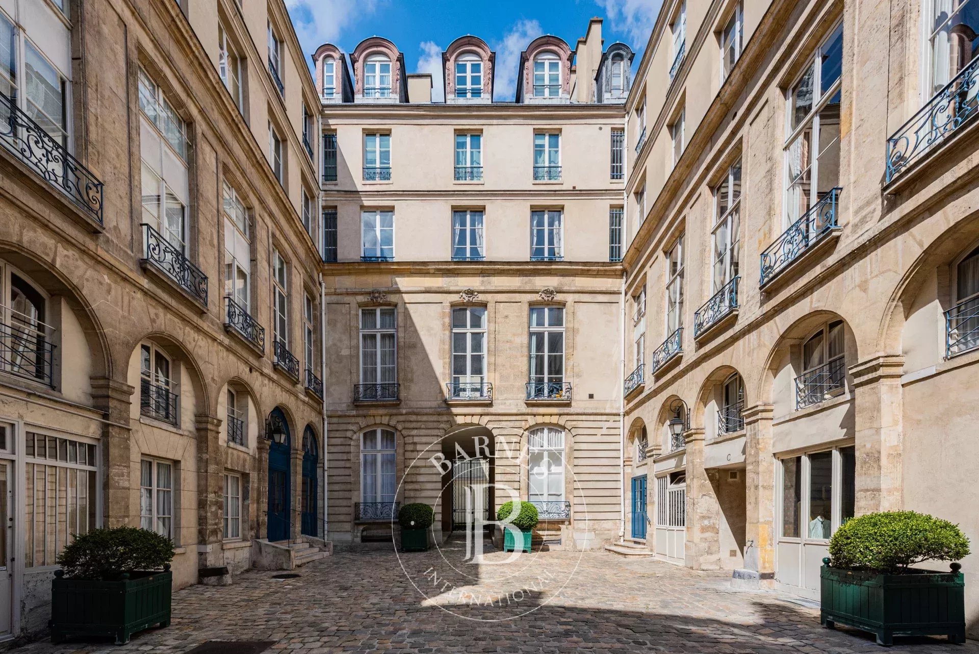 Daire Paris 3ème - picture 22