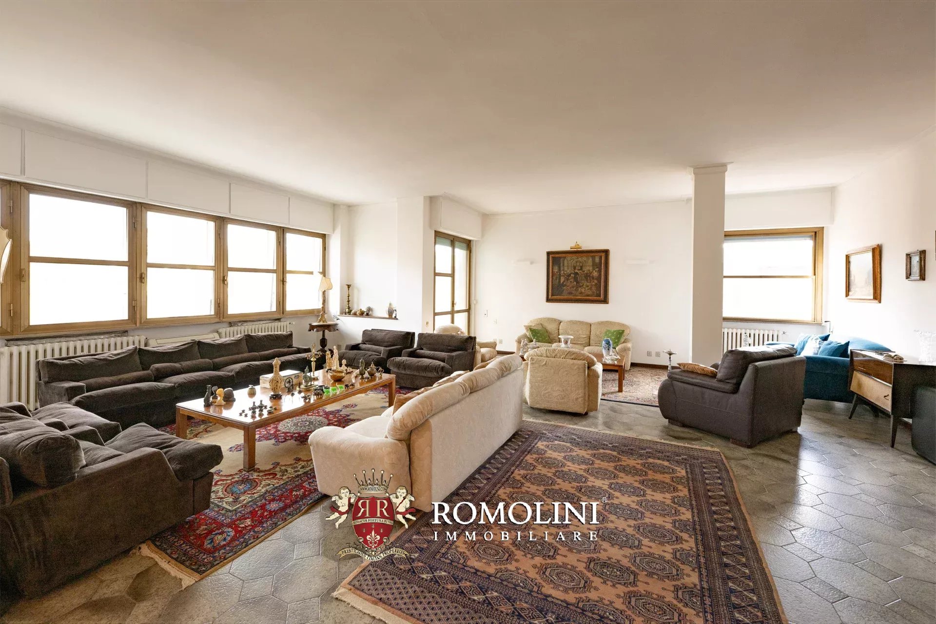 4 Bedroom Apartment/Flat's Image 5