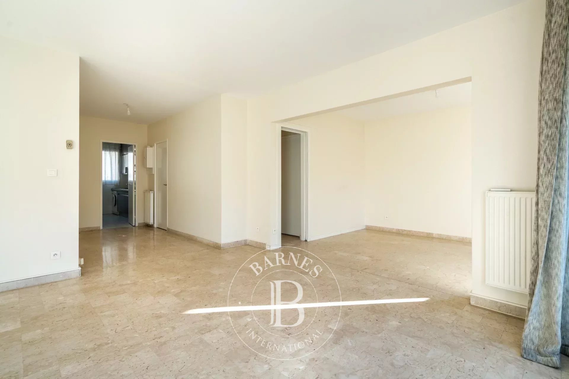 Daire Marseille 8ème - picture 12