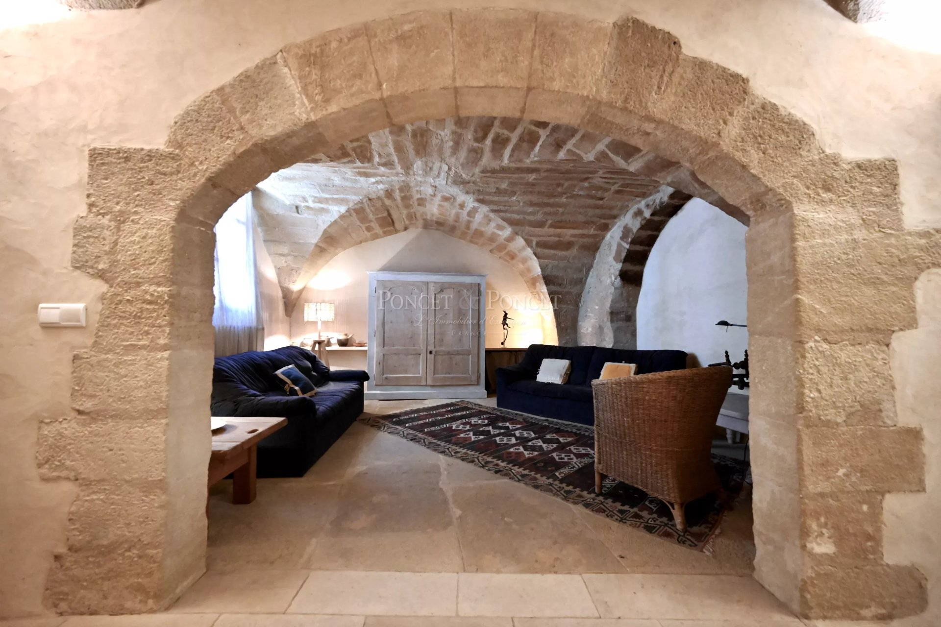 5 Bedroom Villa/Townhouse's Image 12